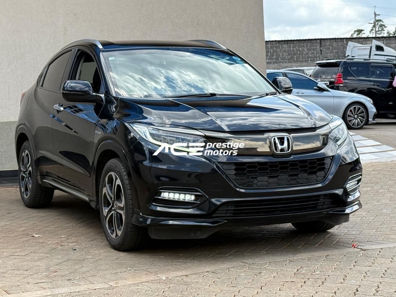 Image of Honda Vezel Hybrid YOM - 2018