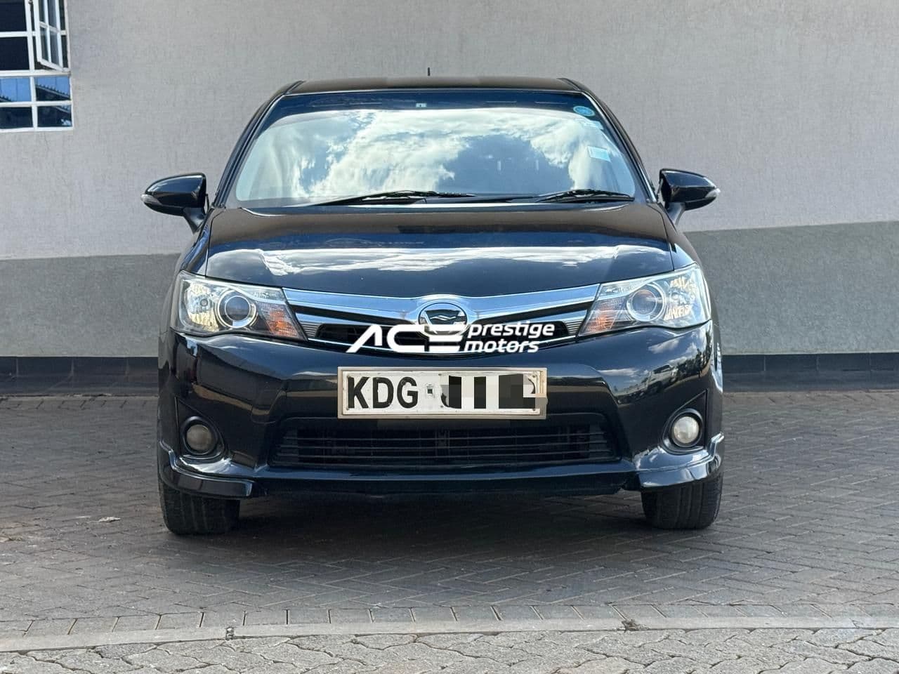 Image of Toyota Fielder Hybrid  YOM - 2015