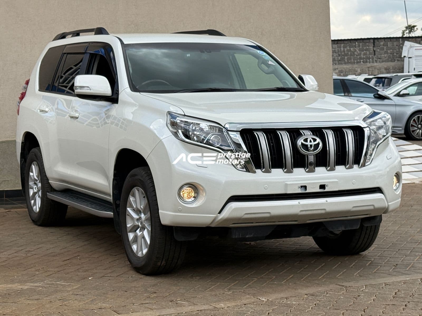 Image of  Toyota Land Cruiser Prado TZG  YOM - 2017