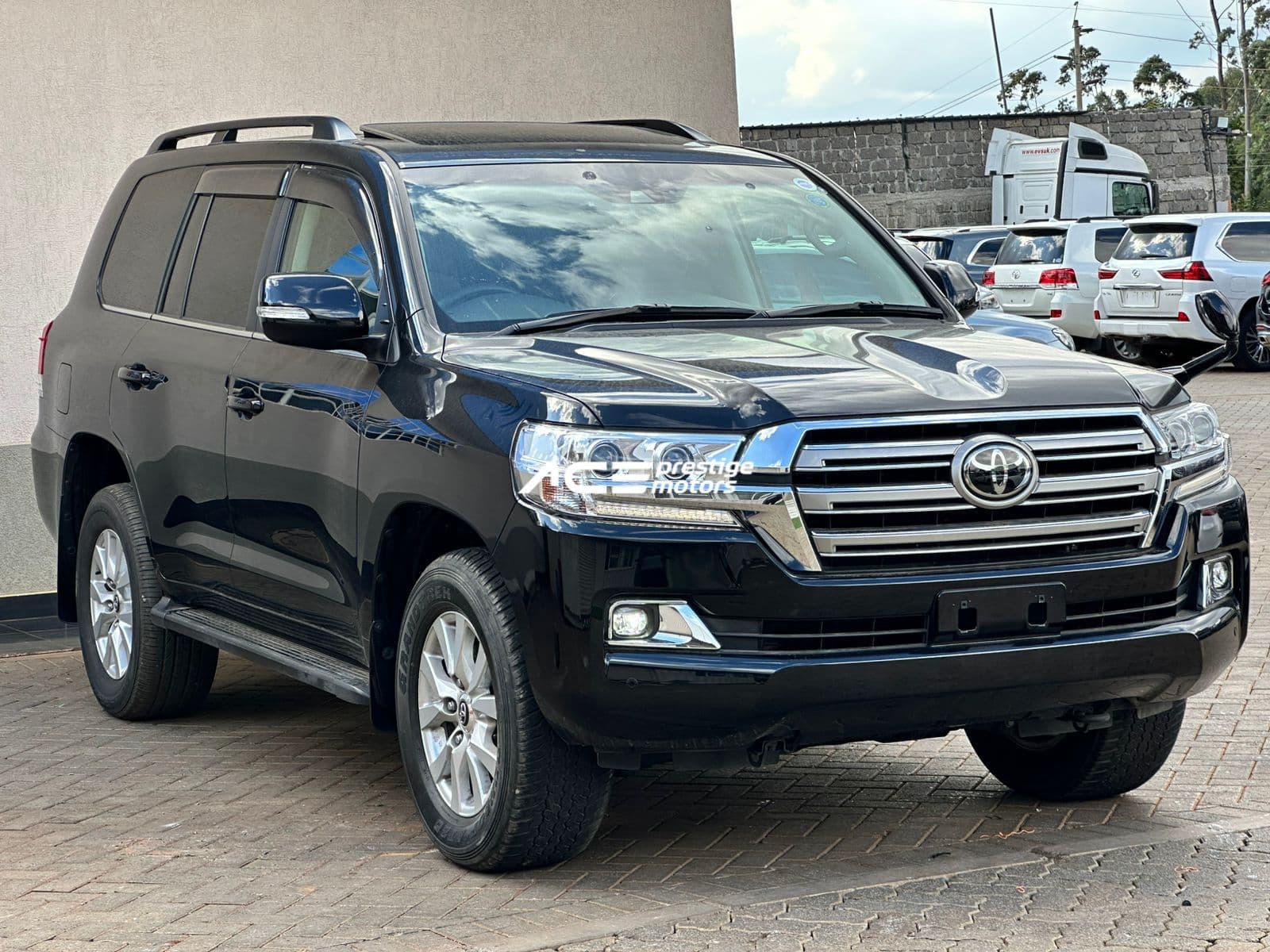 Image of Toyota Land Cruiser LC200  YOM - 2018
