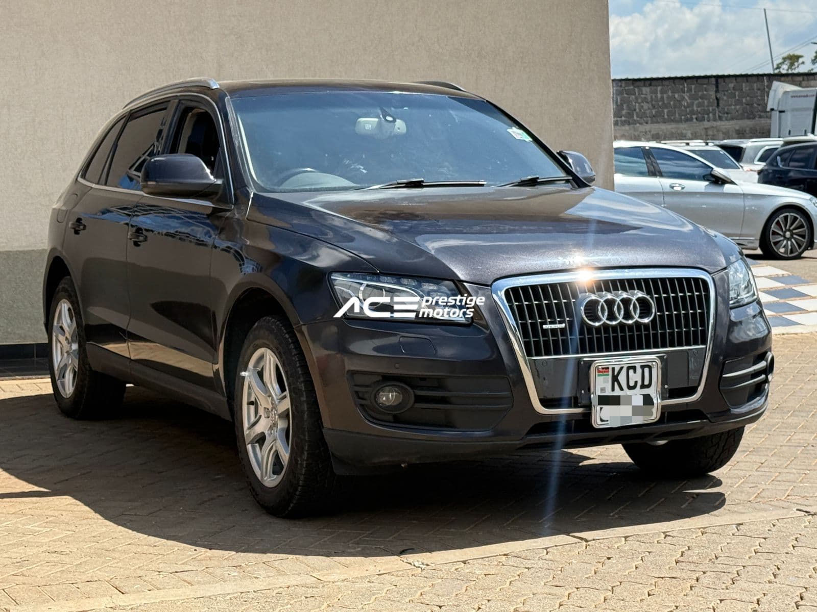 Image of  Audi Q5 YOM - 2010