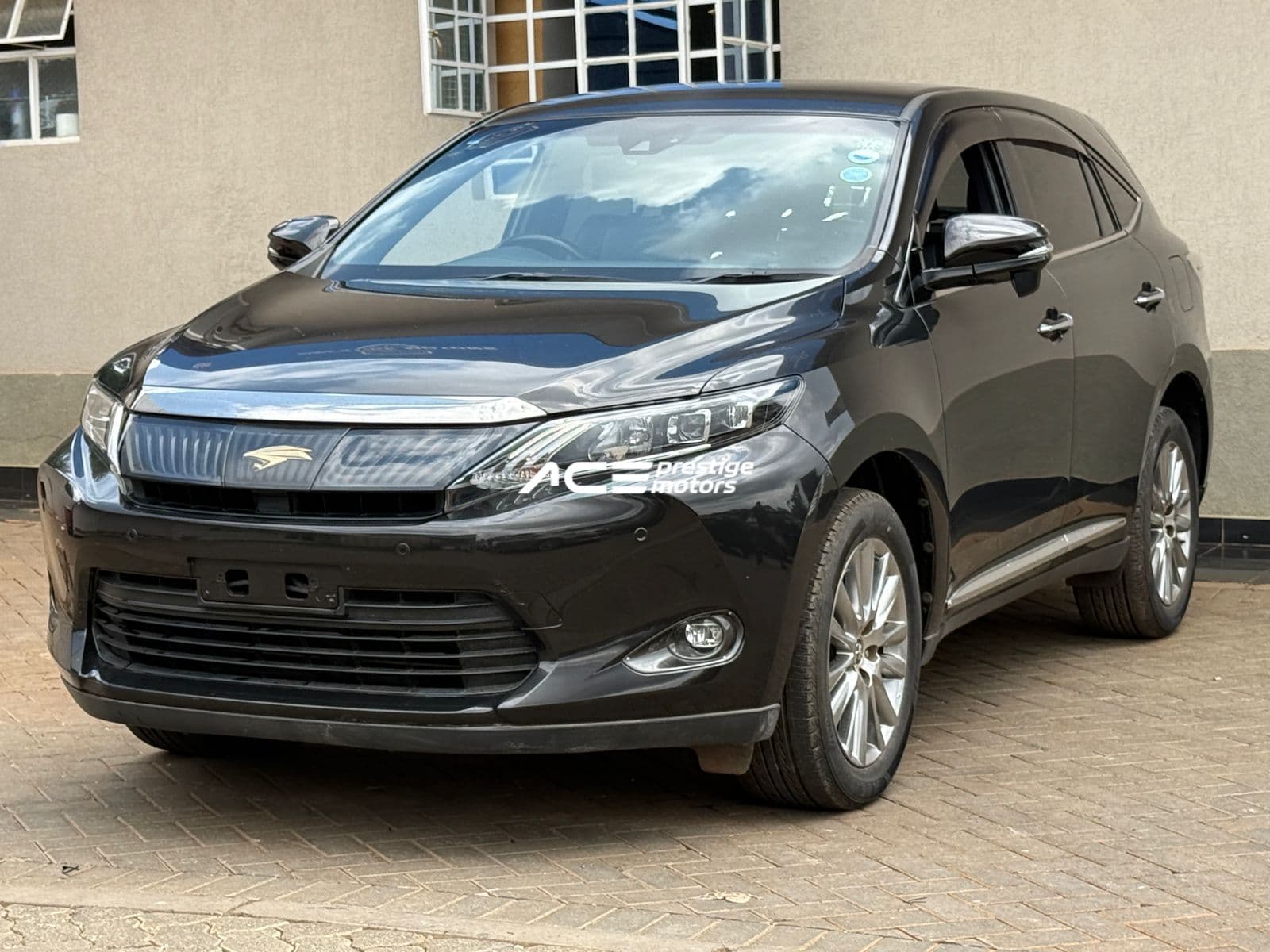 Image of Toyota Harrier  YOM - 2017
