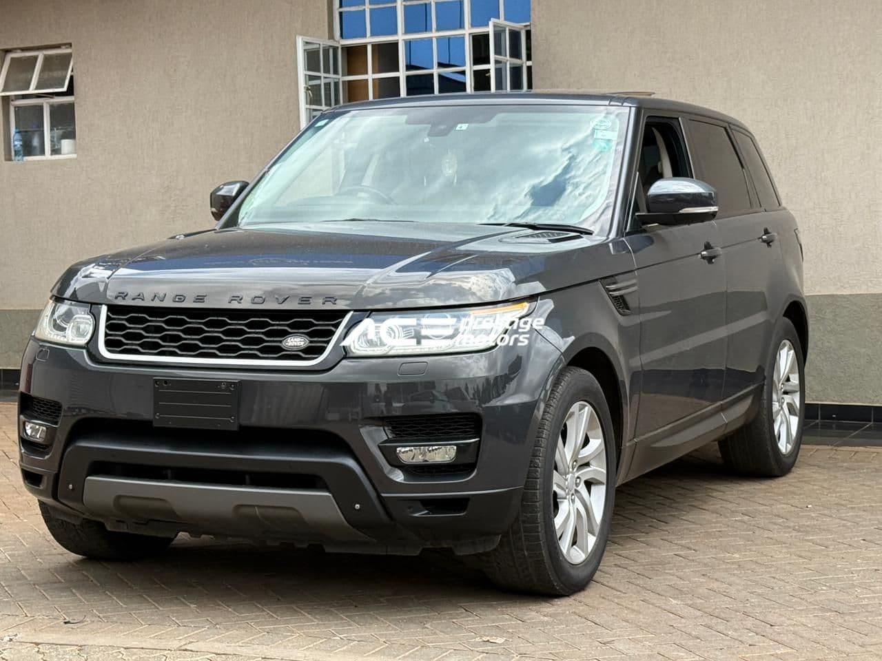 Image of Range Rover Sport  YOM - 2015