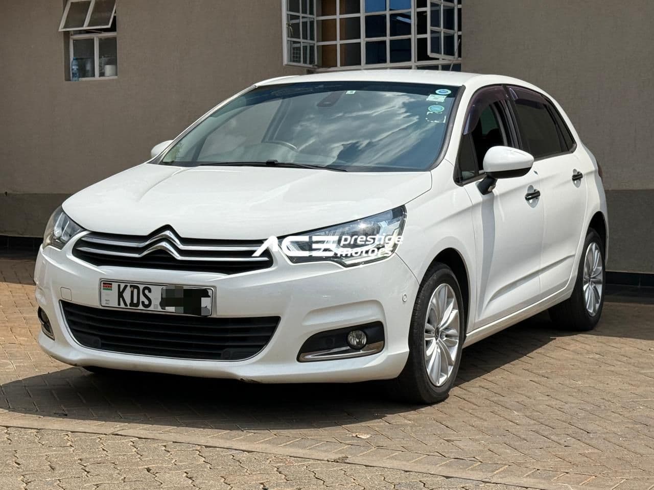 Image of  Citroën C4 YOM - 2017