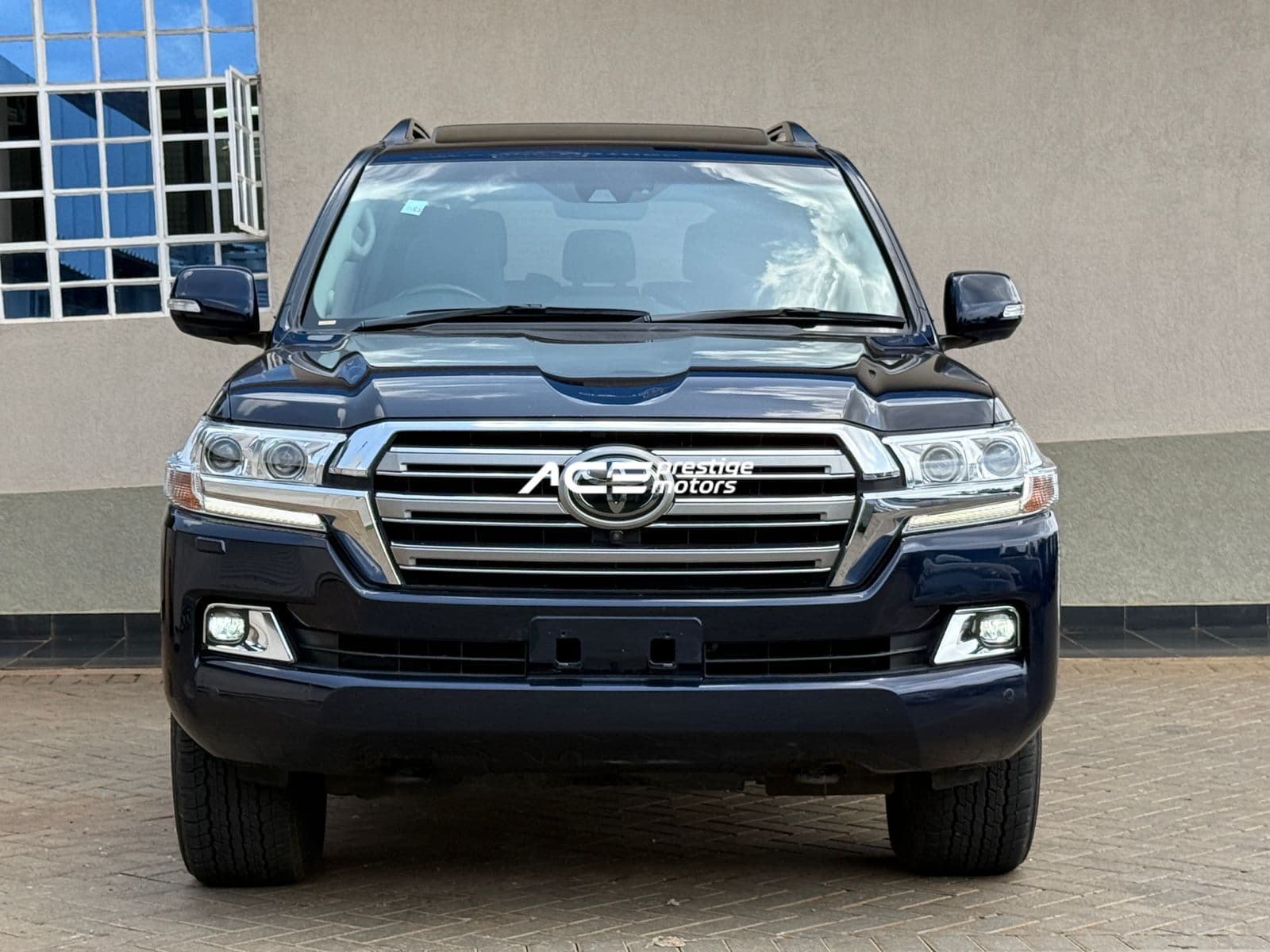 Image of Toyota Land Cruiser LC200 Sahara  YOM - 2018