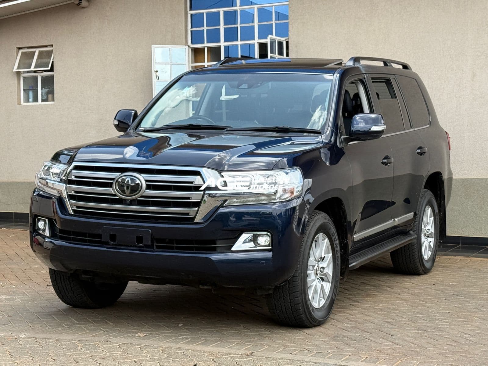 Image of Toyota Land Cruiser LC200 Sahara  YOM - 2018