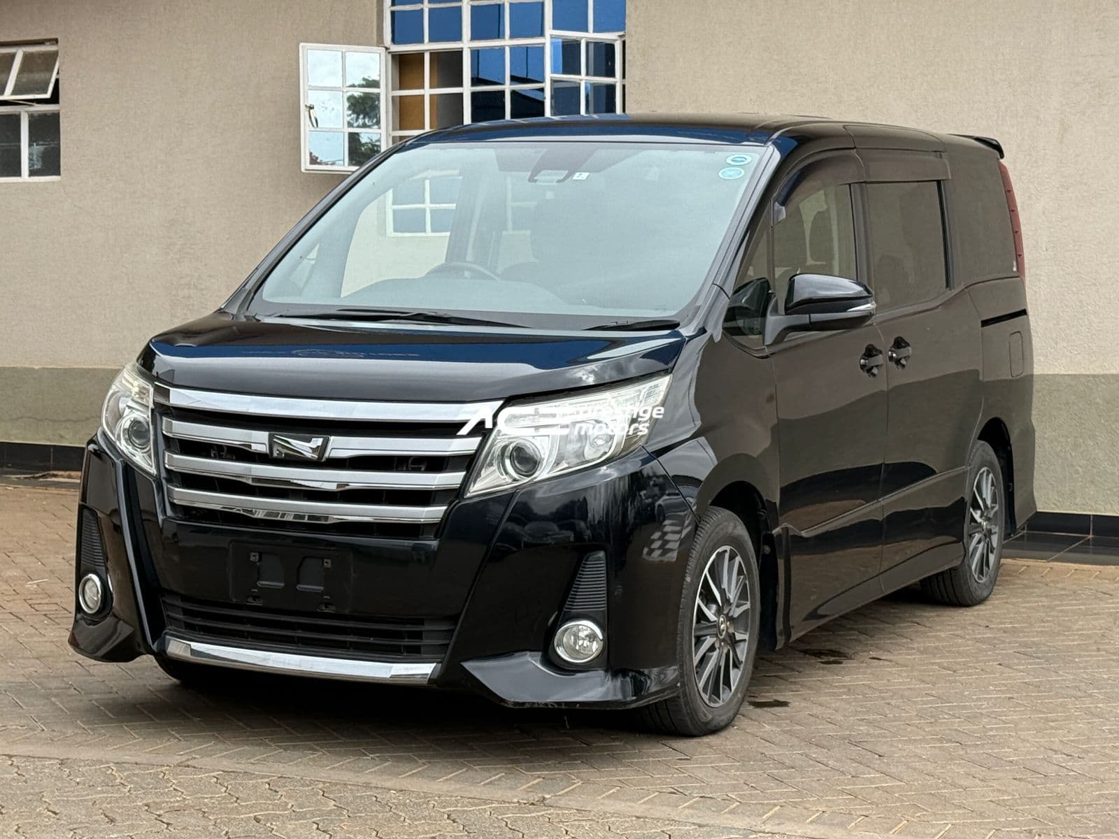Image of Toyota Noah YOM - 2016