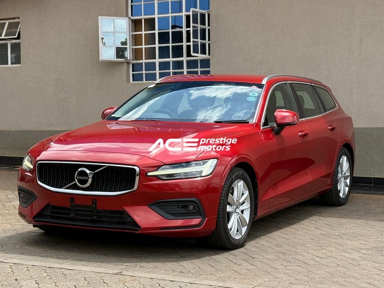 Image of Volvo V60 T5 YOM - 2018