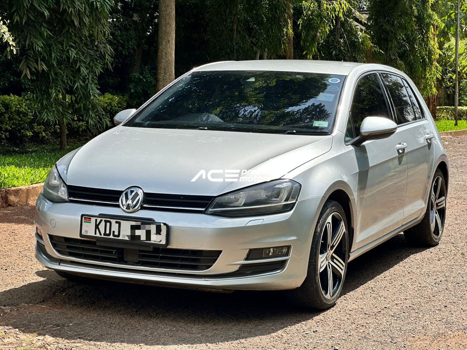 Image of Volkswagen Golf TSI YOM - 2015