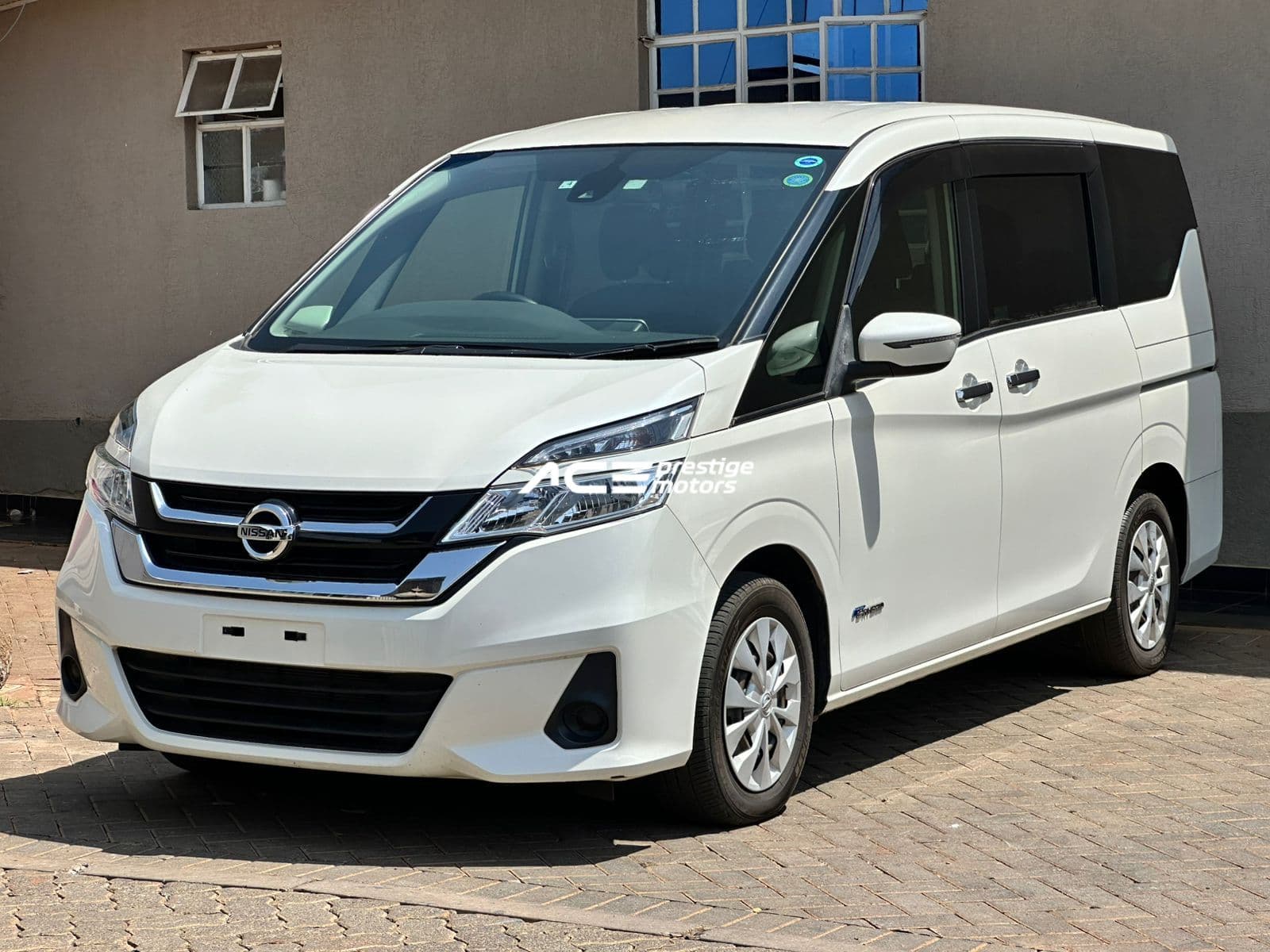 Image of Nissan Serena Hybrid  YOM - 2017
