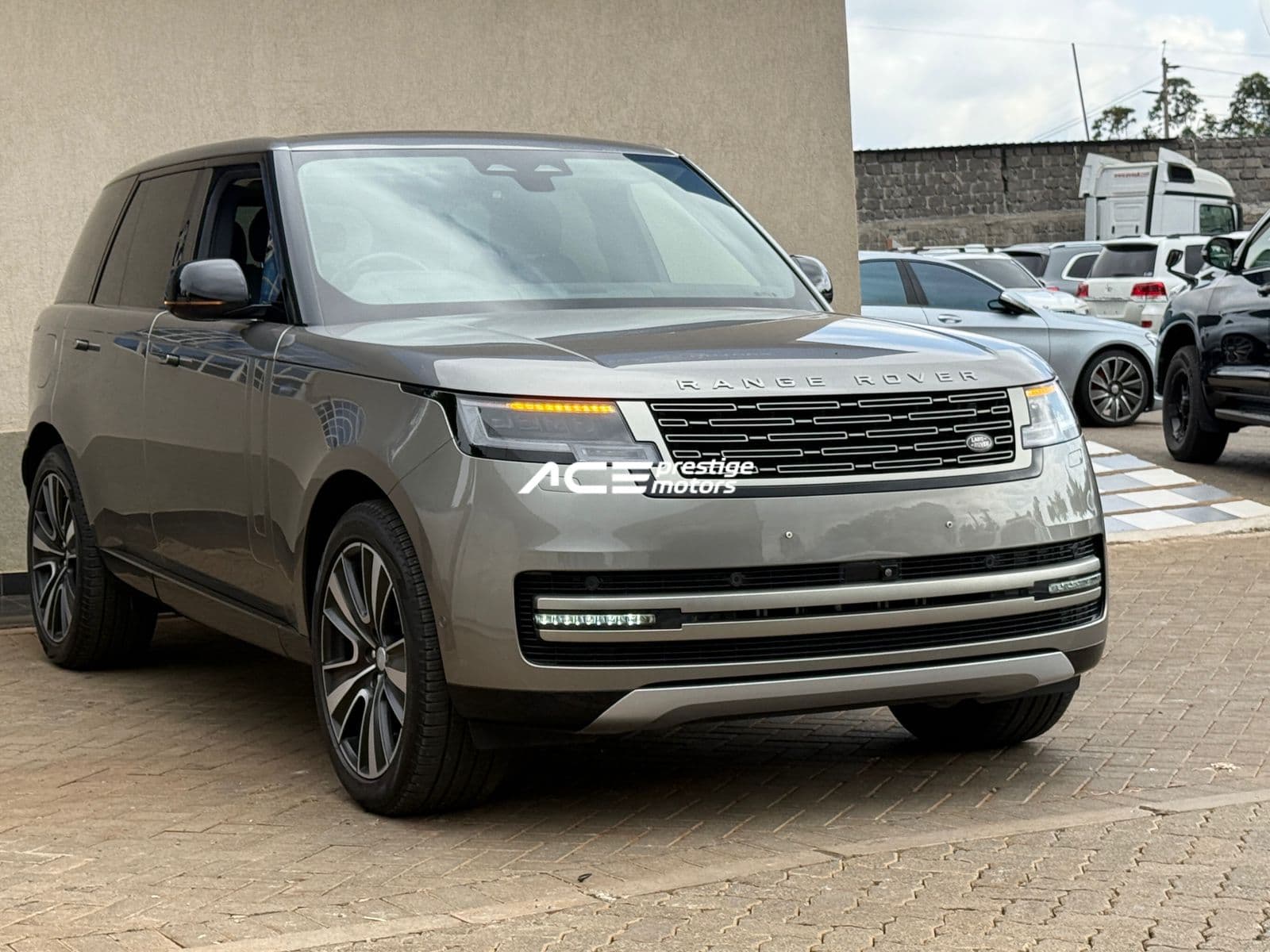 Image of Range Rover Vogue P400 SE YOM - 2022