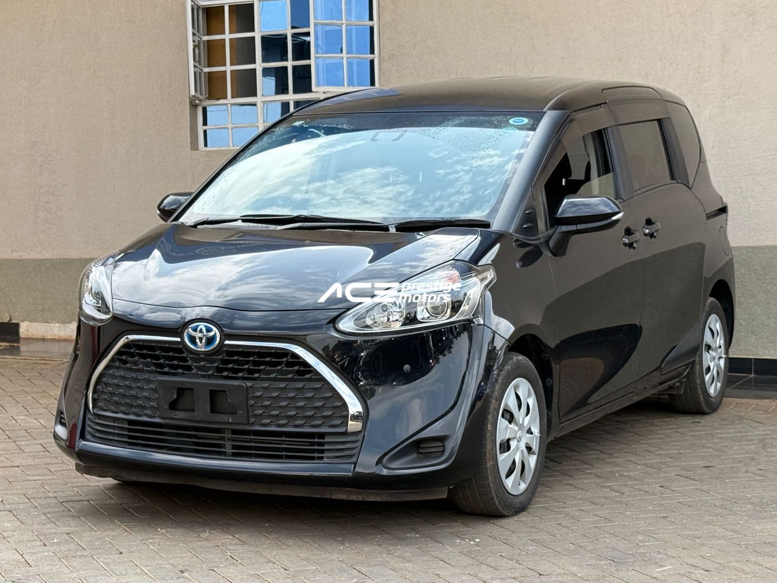 Image of  Toyota Sienta YOM - 2018