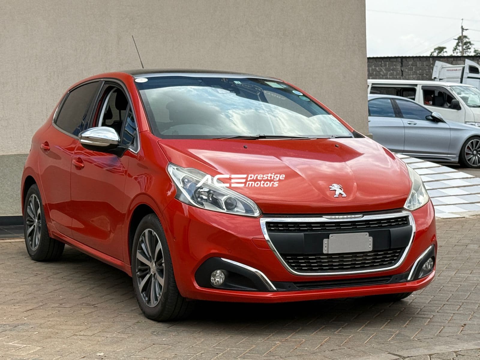 Image of  Peugeot 208/MOONROOF YOM - 2017