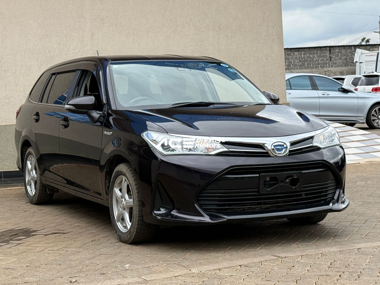 Image of Toyota Fielder Hybrid YOM - 2018
