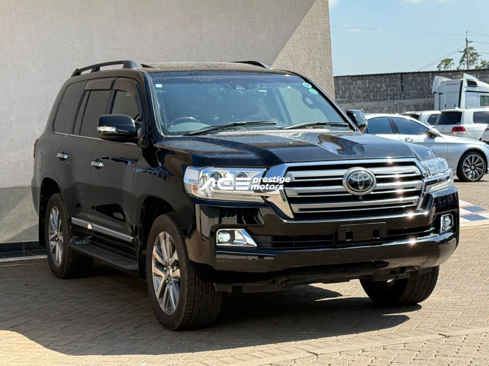 Image of Toyota Land Cruiser LC200 ZX YOM - 2018