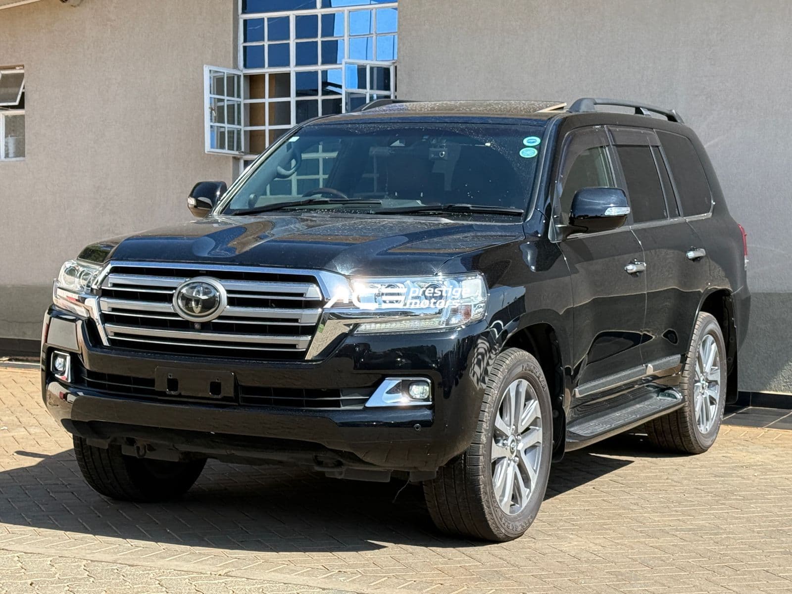 Image of Toyota Land Cruiser LC200 ZX YOM - 2018