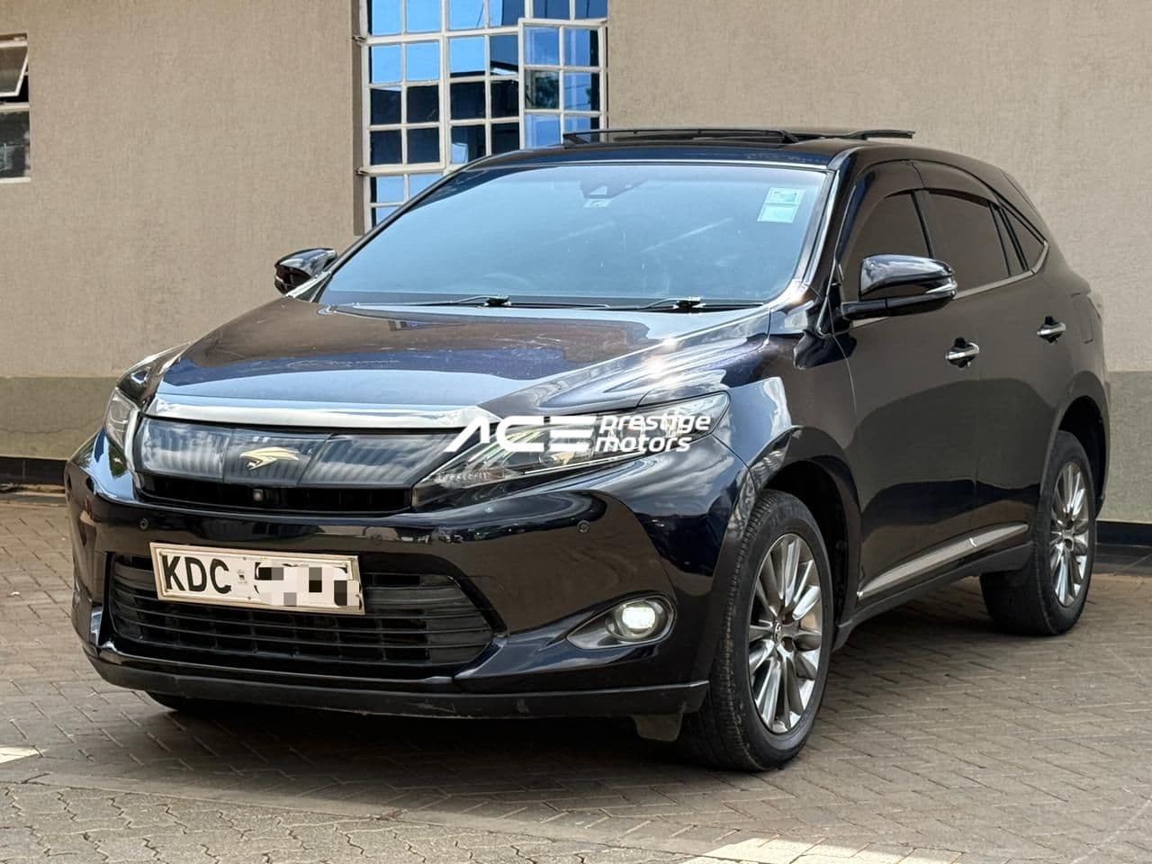 Image of Toyota Harrier YOM - 2014