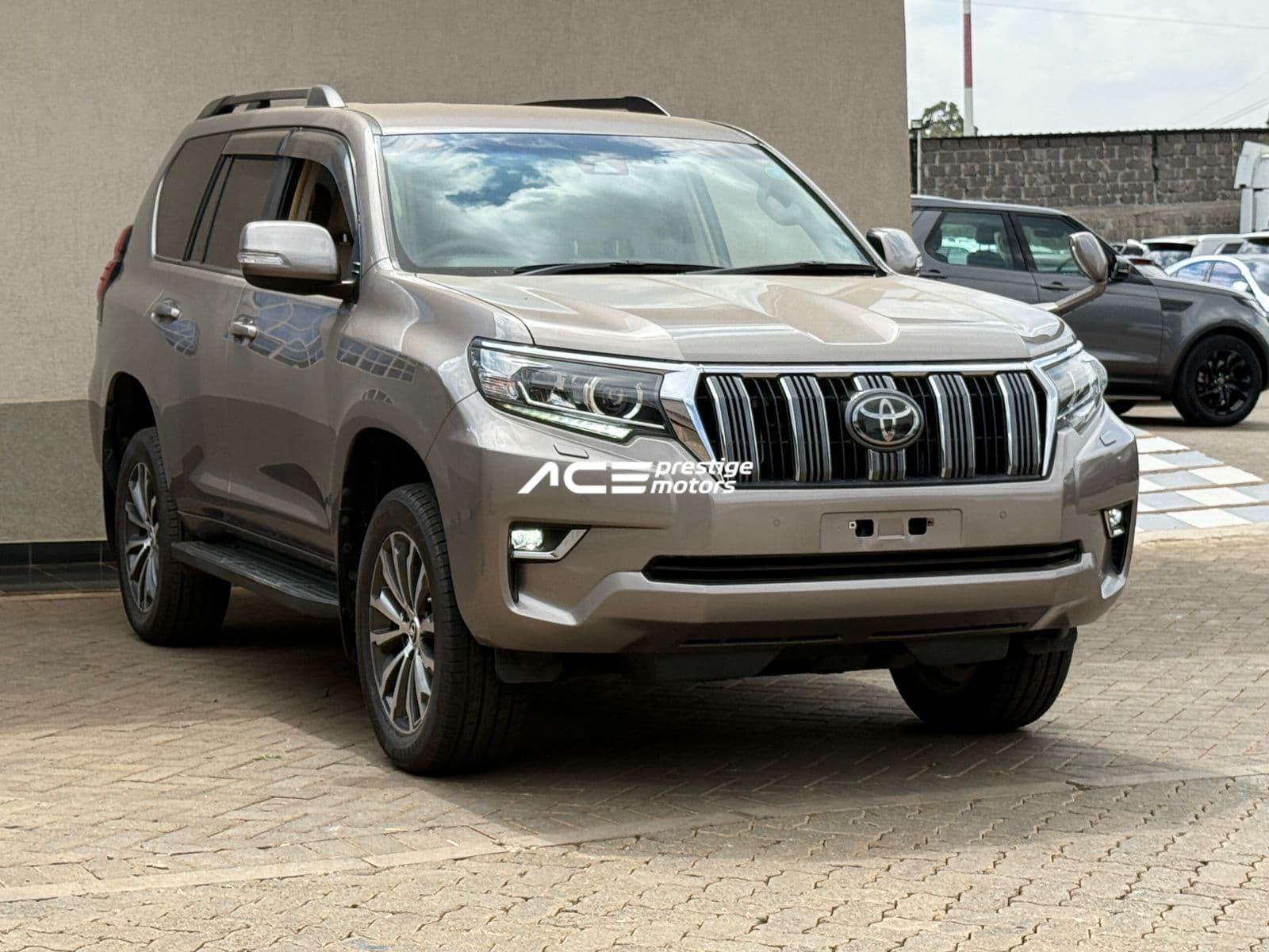 Image of  Toyota Land Cruiser Prado TX YOM - 2018