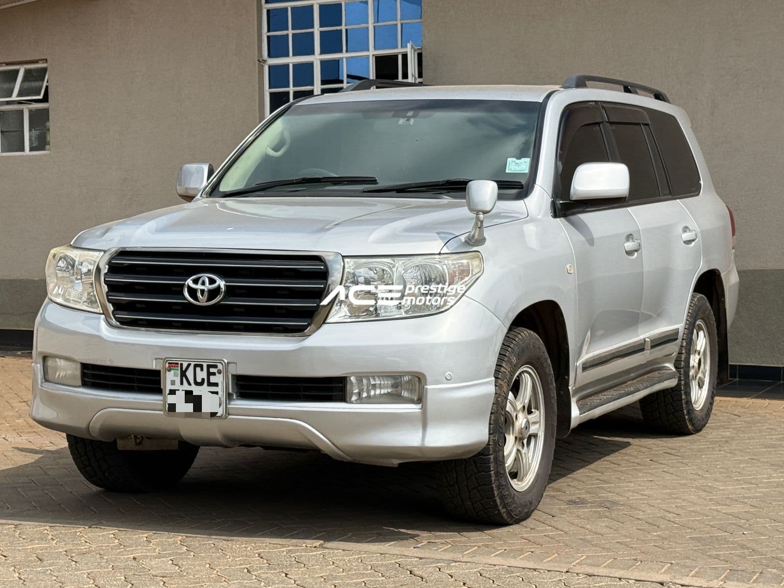 Image of Toyota Land Cruiser LC200 YOM - 2008