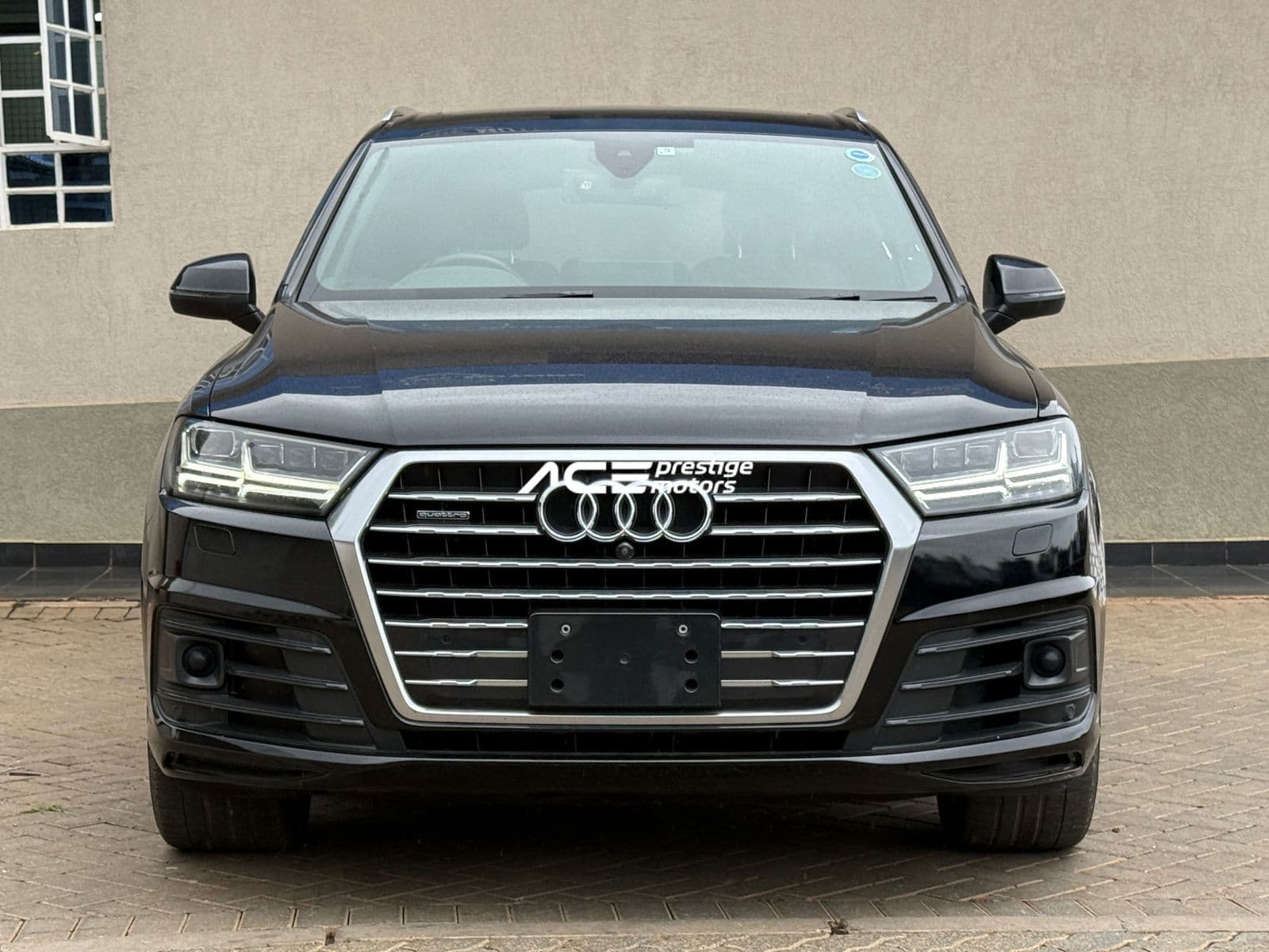 Image of Audi Q7 S line YOM - 2017