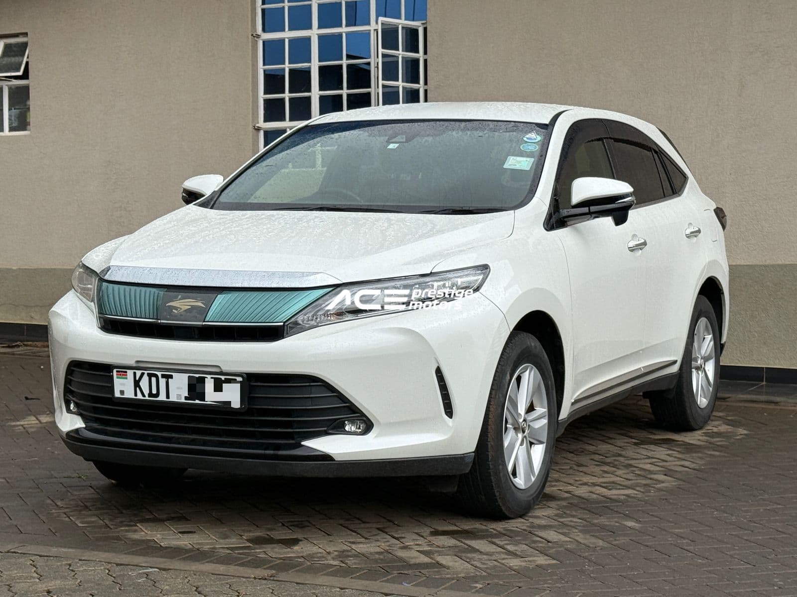 Image of Toyota Harrier  YOM - 2018
