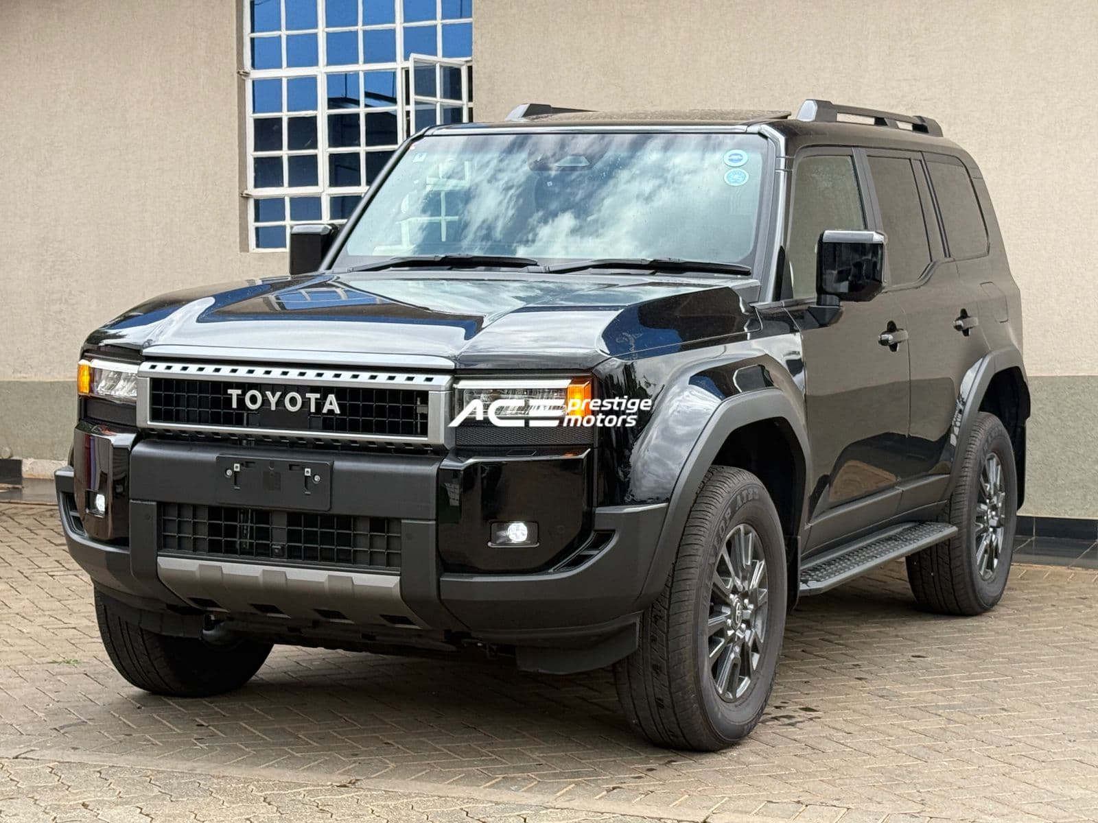 Image of Toyota Land Cruiser Prado J250 YOM - 2024
