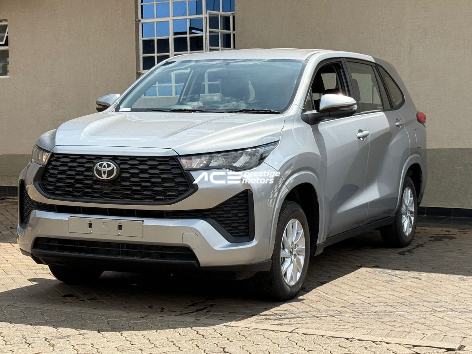 Image of  Toyota Innova  Hycross  YOM - 2024