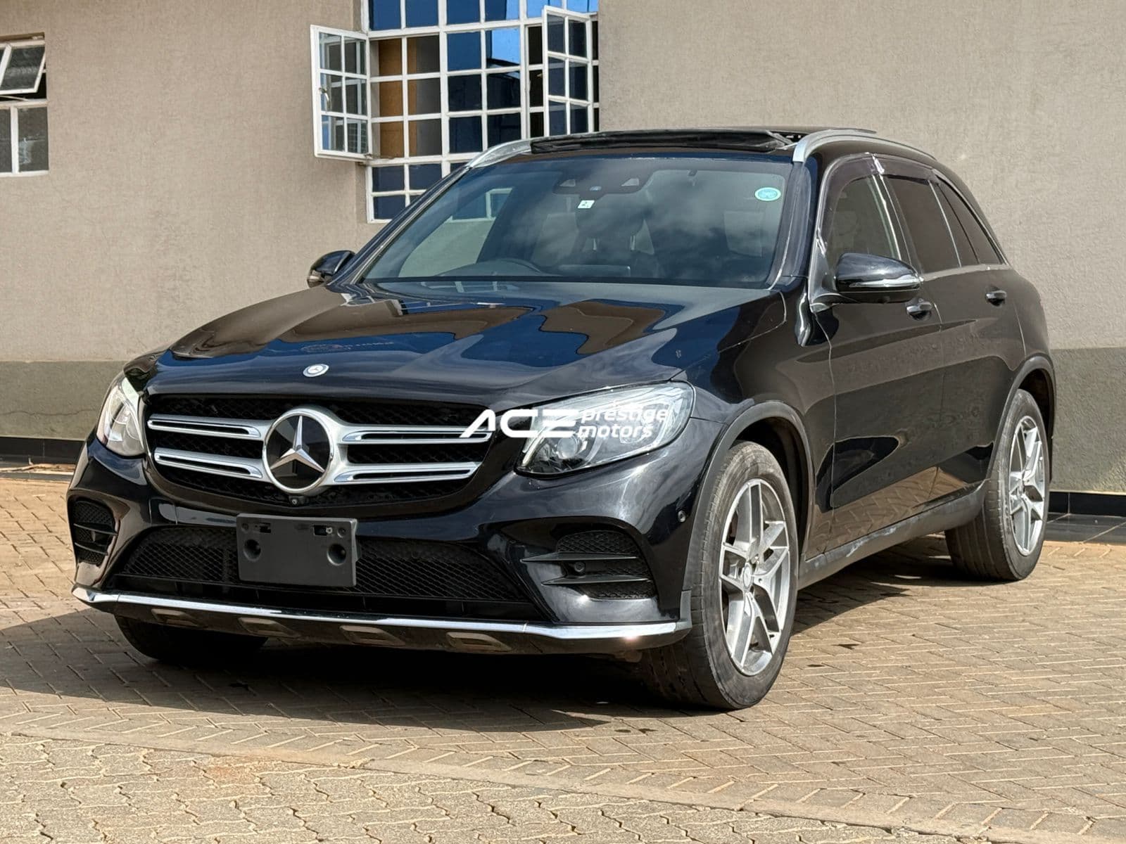 Image of Mercedes-Benz GLC 250 YOM - 2016