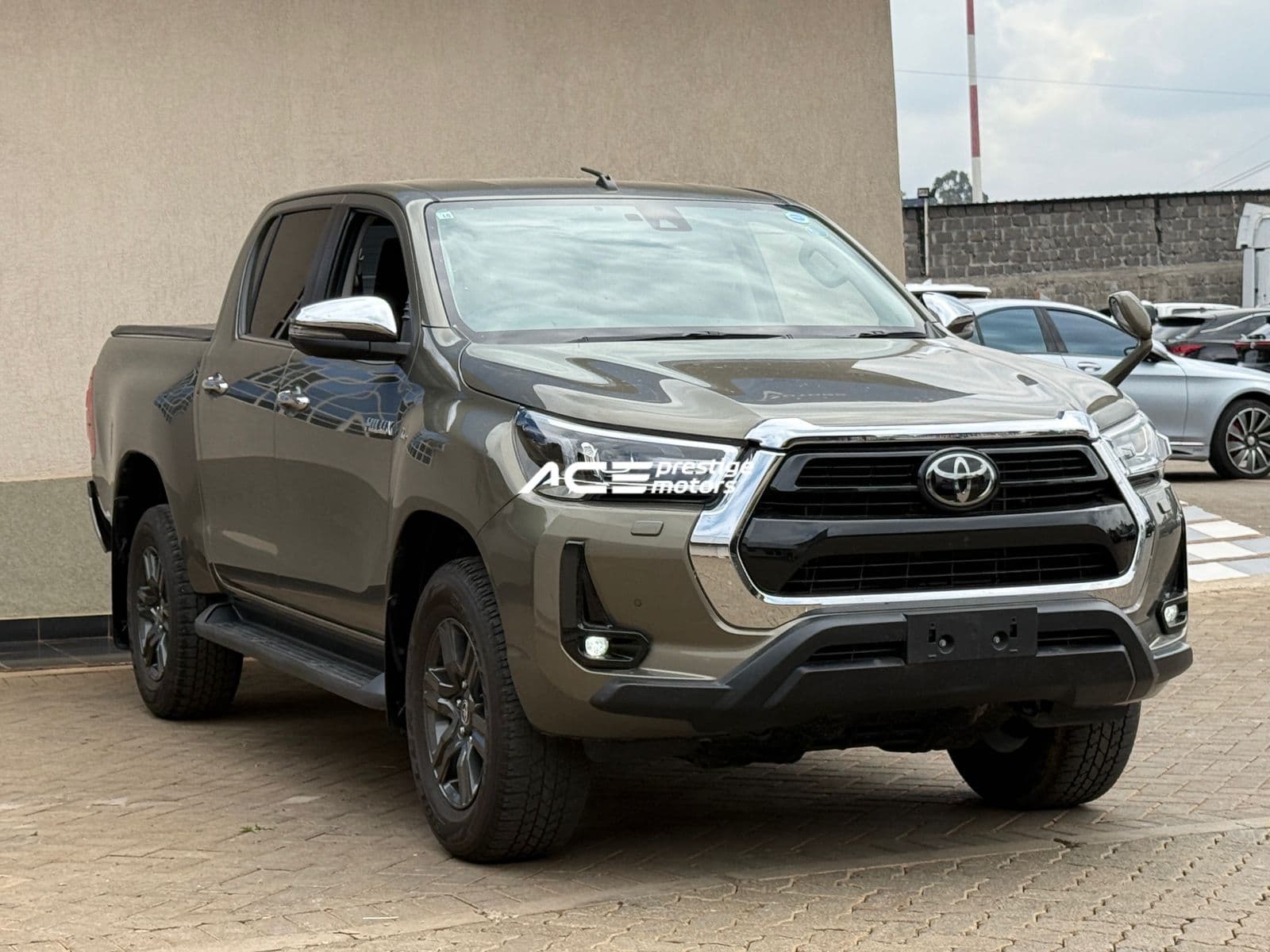 Image of Toyota Hilux  YOM - 2021