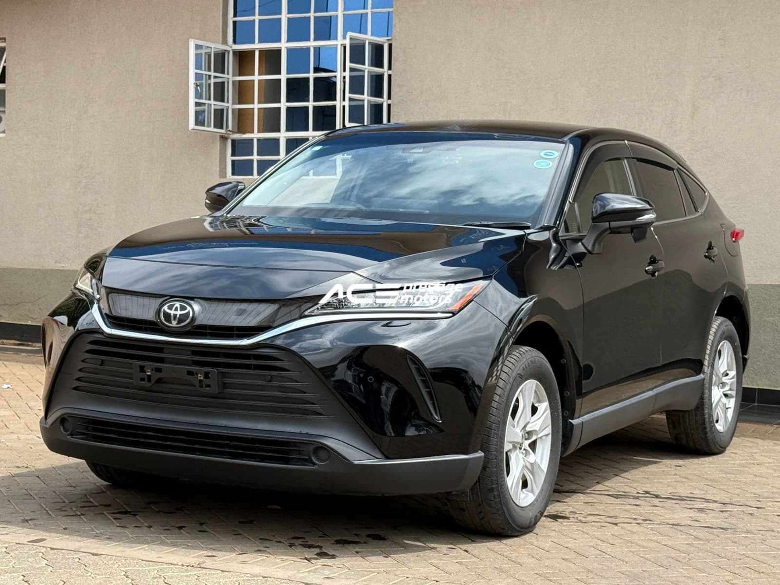Image of Toyota Harrier YOM - 2020