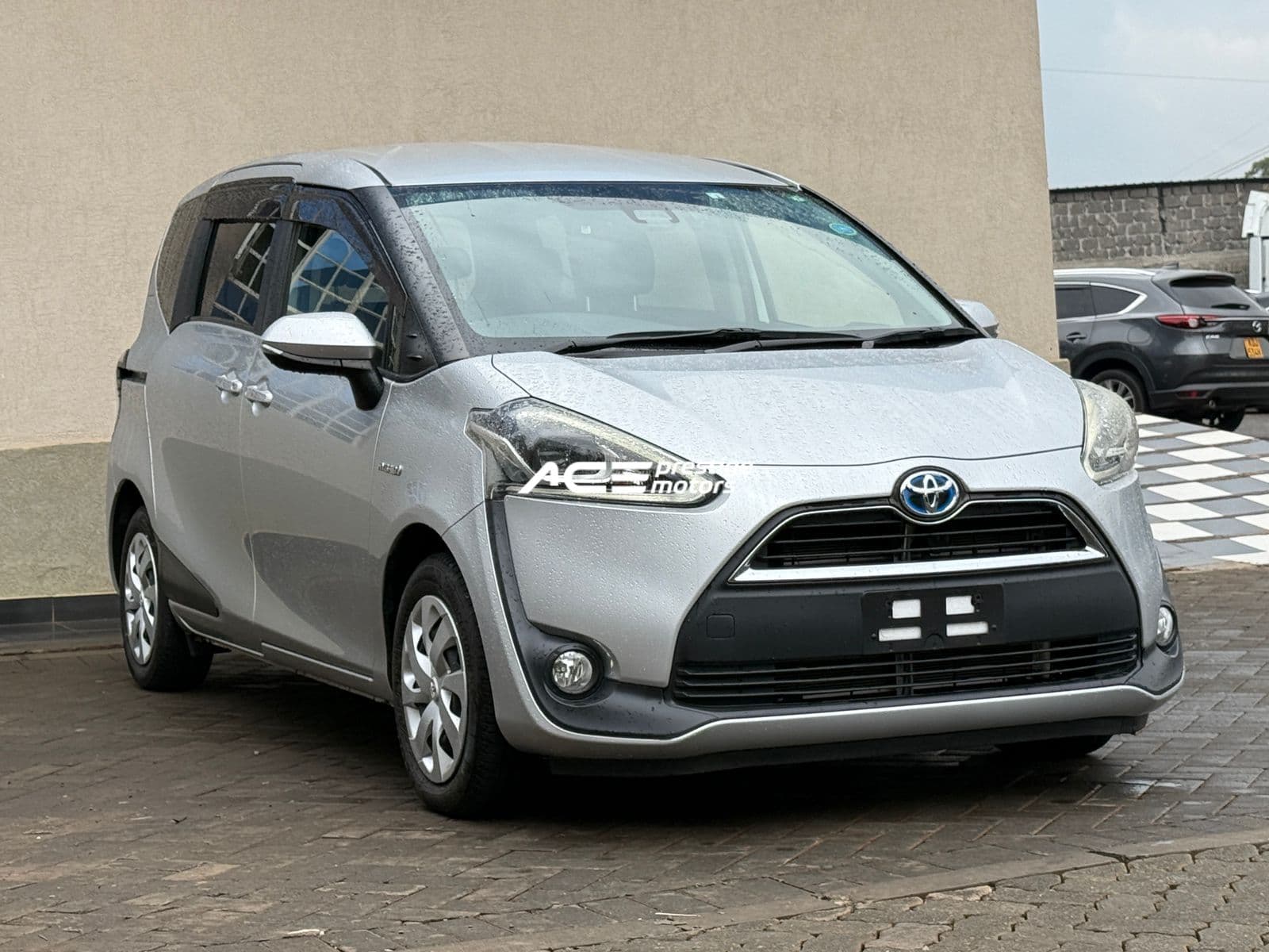 Image of Toyota Sienta Hybrid  YOM - 2018