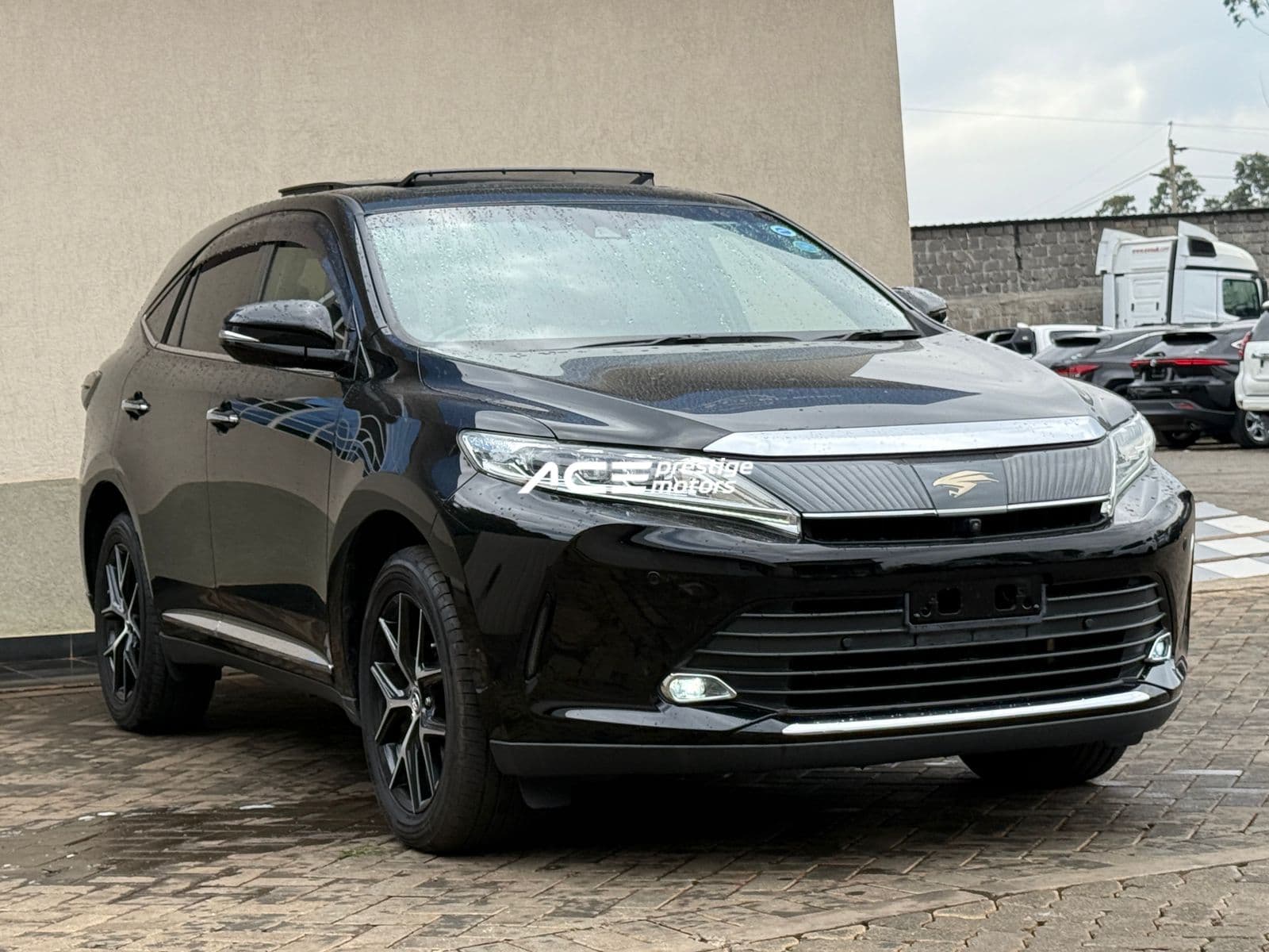 Image of Toyota Harrier  YOM - 2019