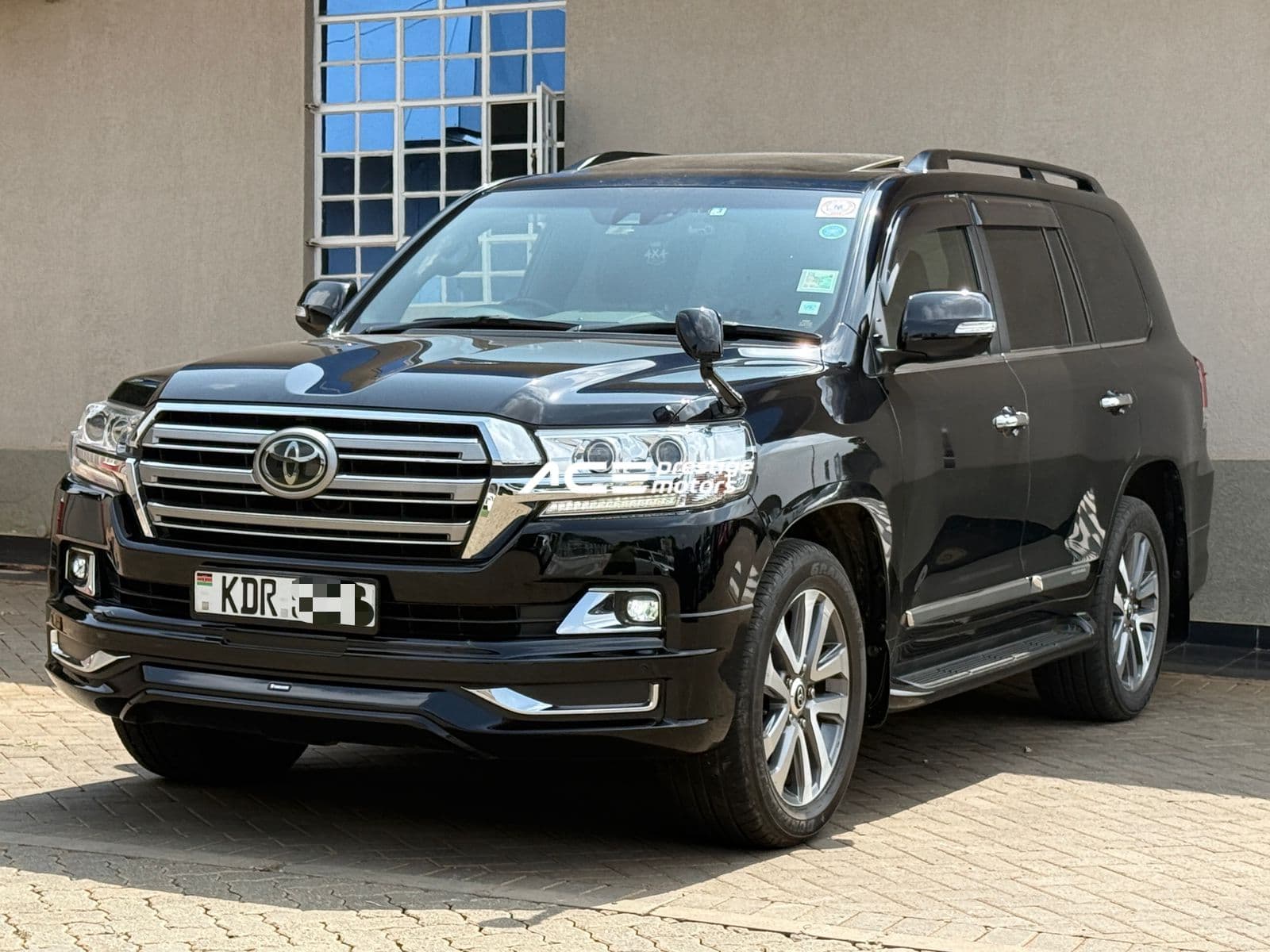 Image of Toyota Land Cruiser LC200 ZX YOM - 2021