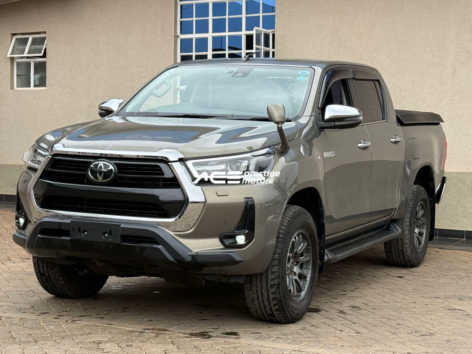 Image of Toyota Hilux YOM - 2021