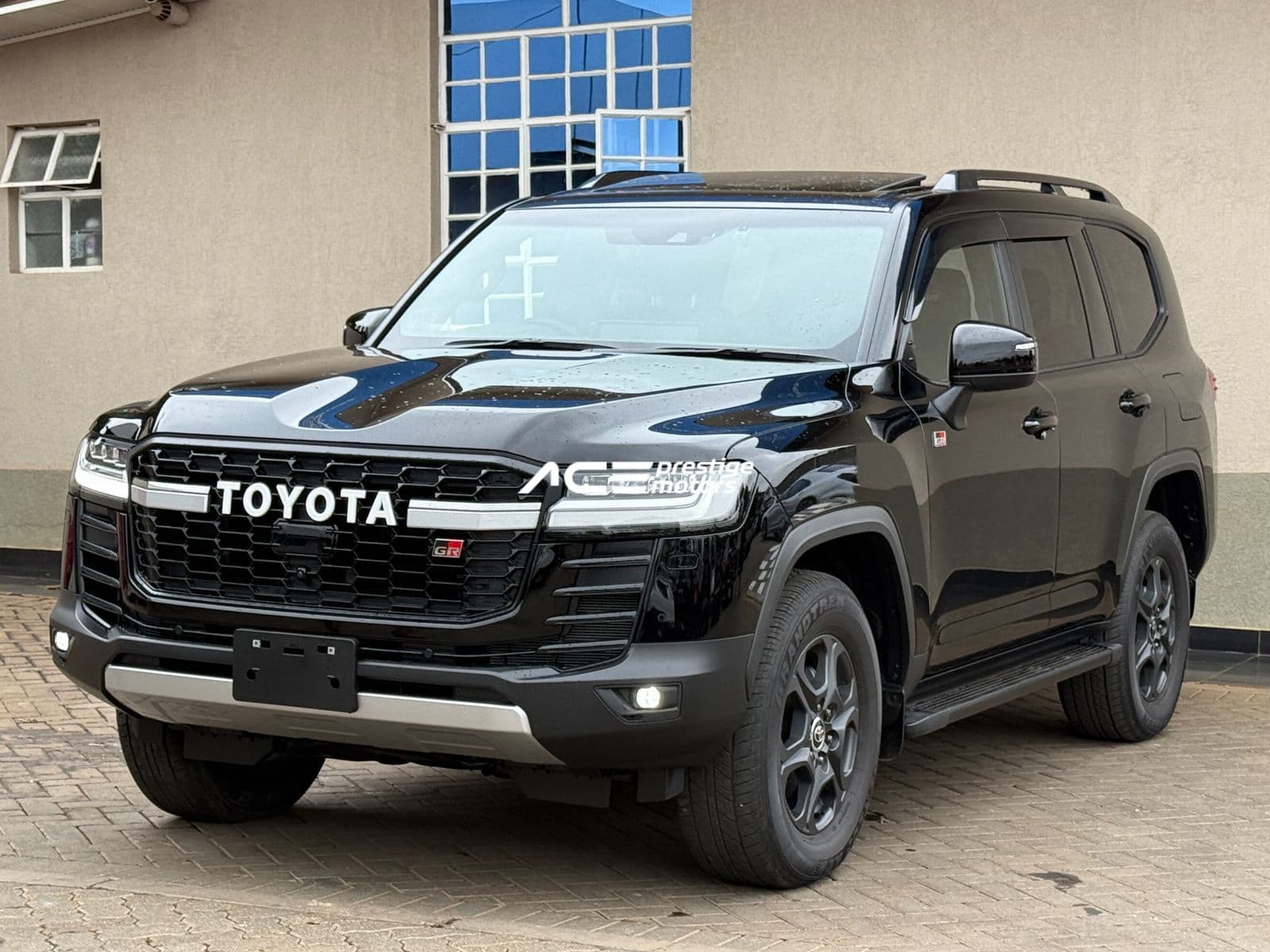 Image of Toyota Land Cruiser LC300 GR Sport  YOM - 2022