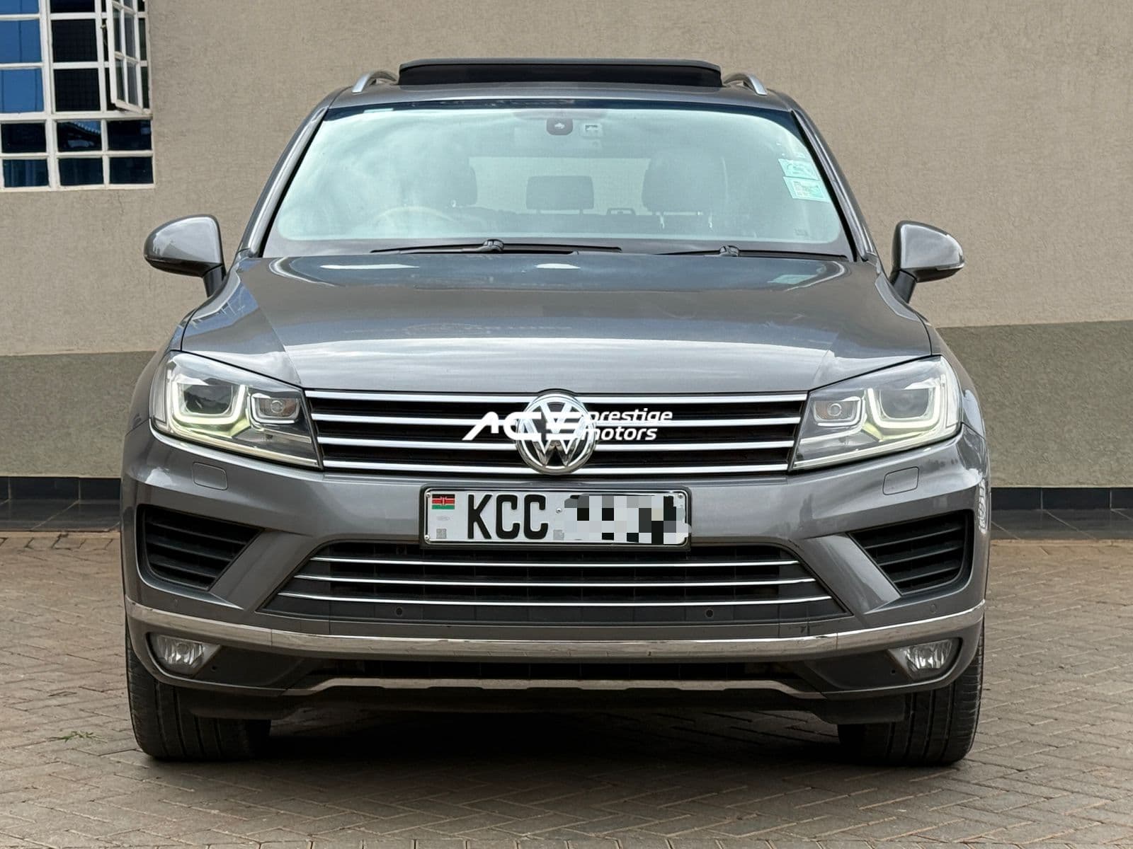 Image of  Volkswagen Touareg YOM - 2015