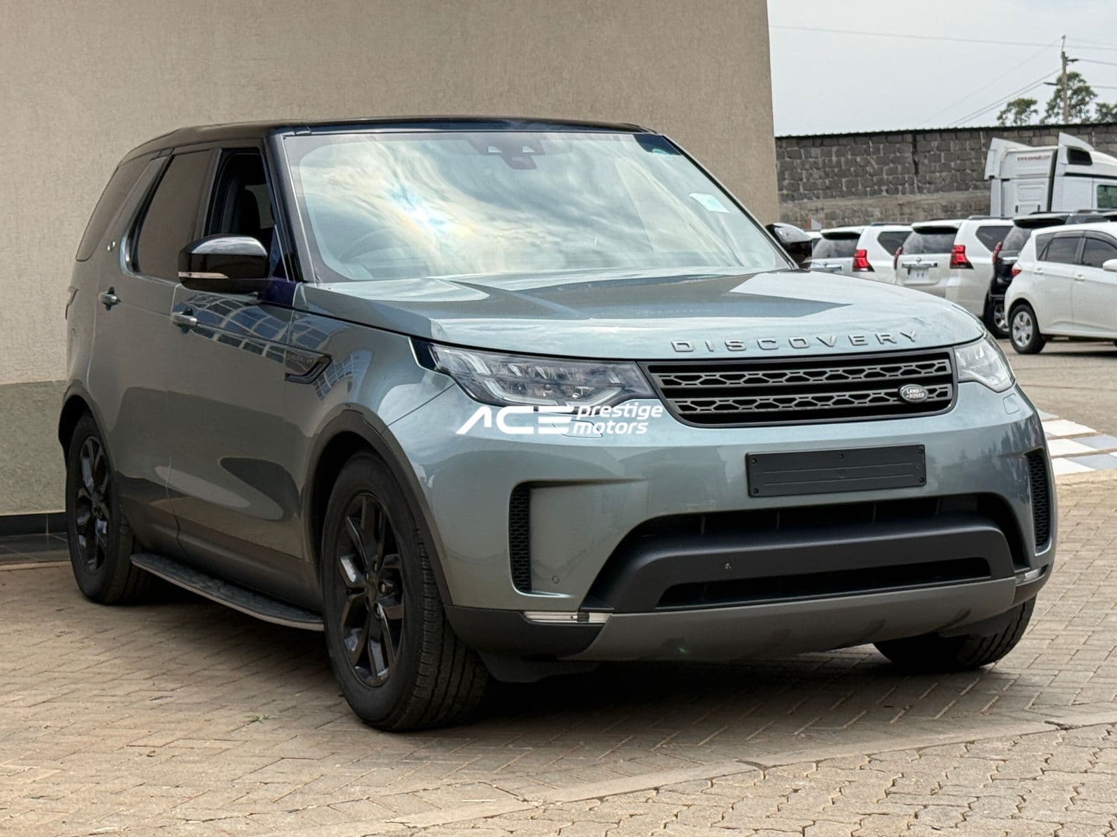 Image of  Land Rover Discovery V HSE YOM - 2018