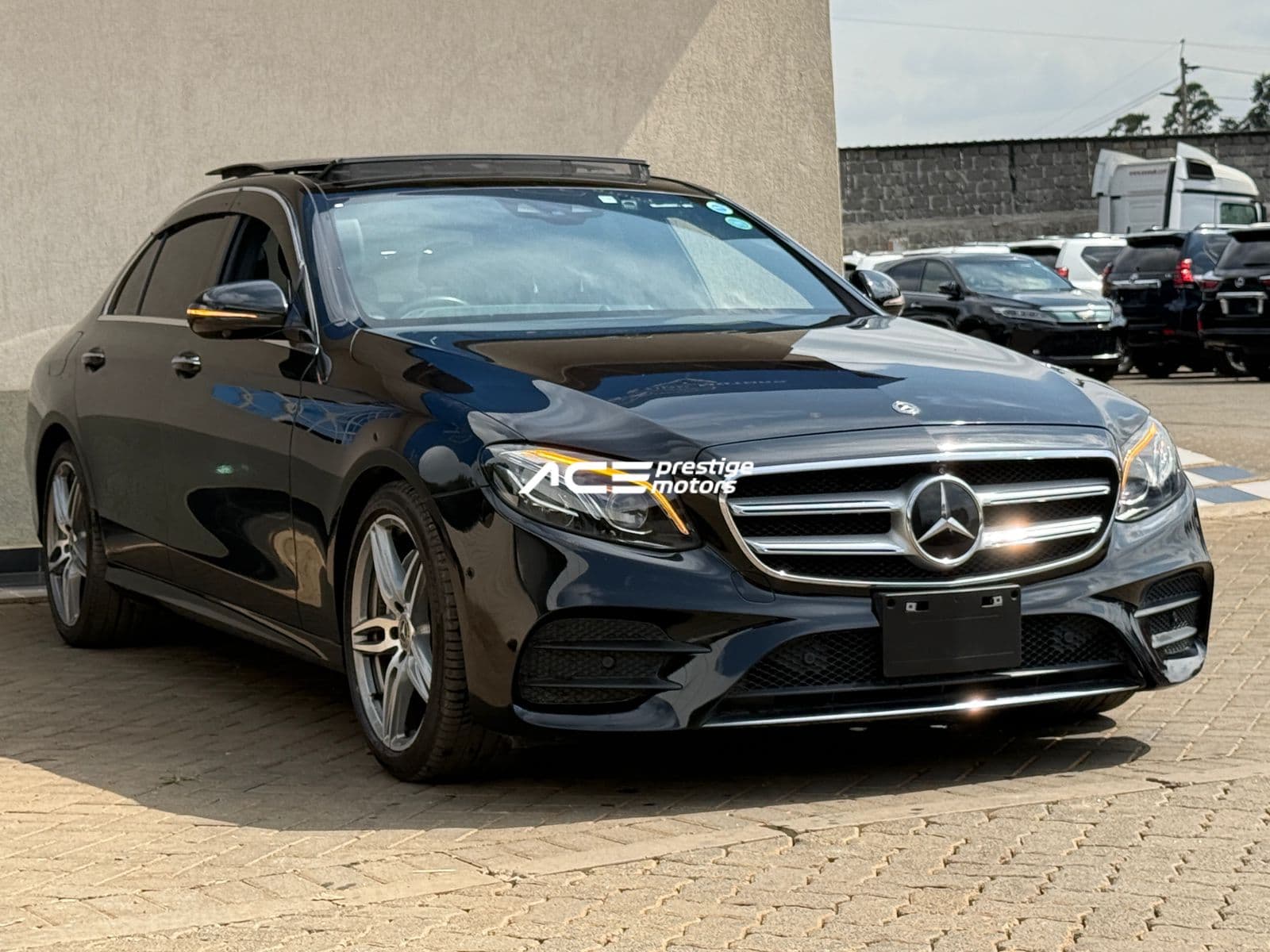 Image of Mercedes-Benz E200 YOM - 2018