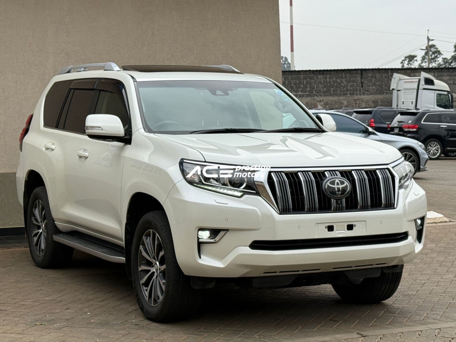 Image of  Toyota Land Cruiser Prado TZG YOM - 2018