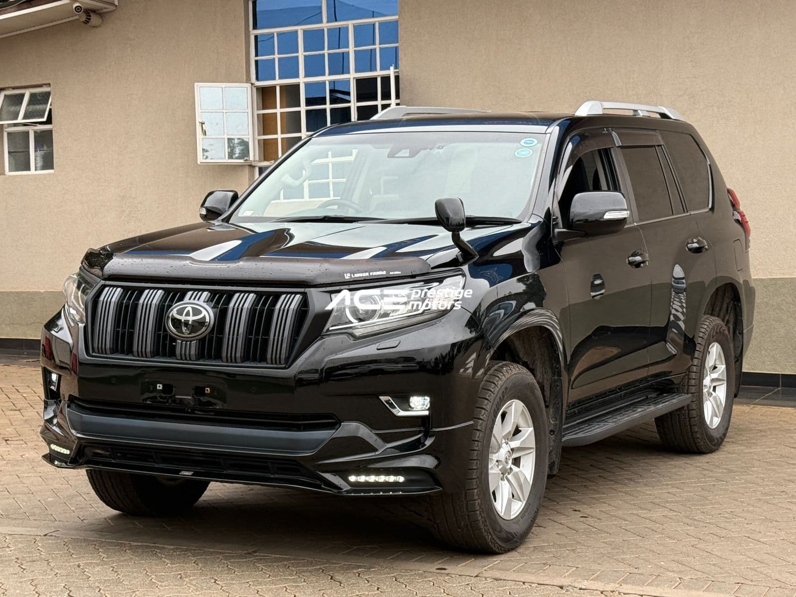 Image of Toyota Land Cruiser Prado TX YOM - 2019