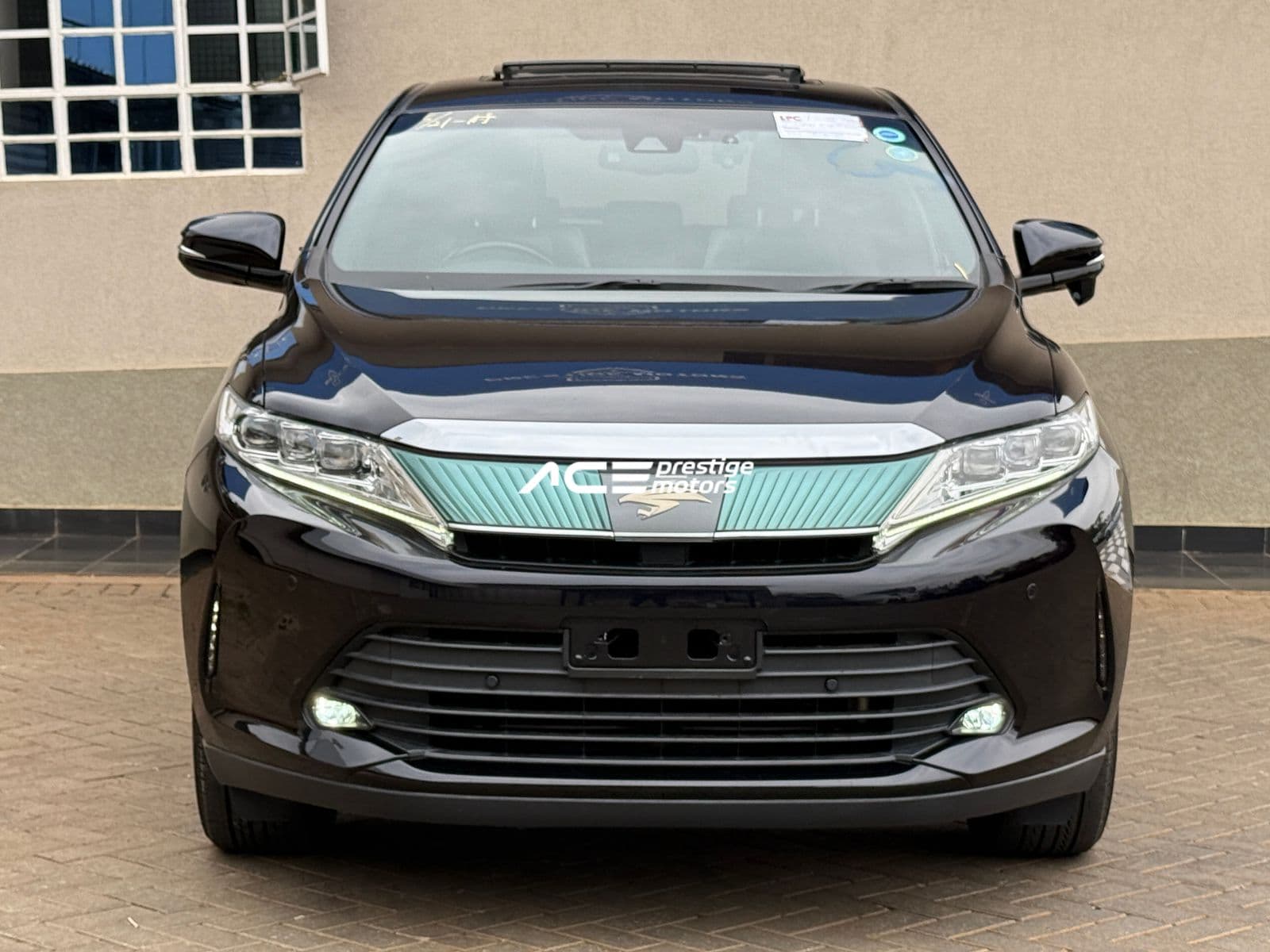 Image of Toyota Harrier  YOM - 2018