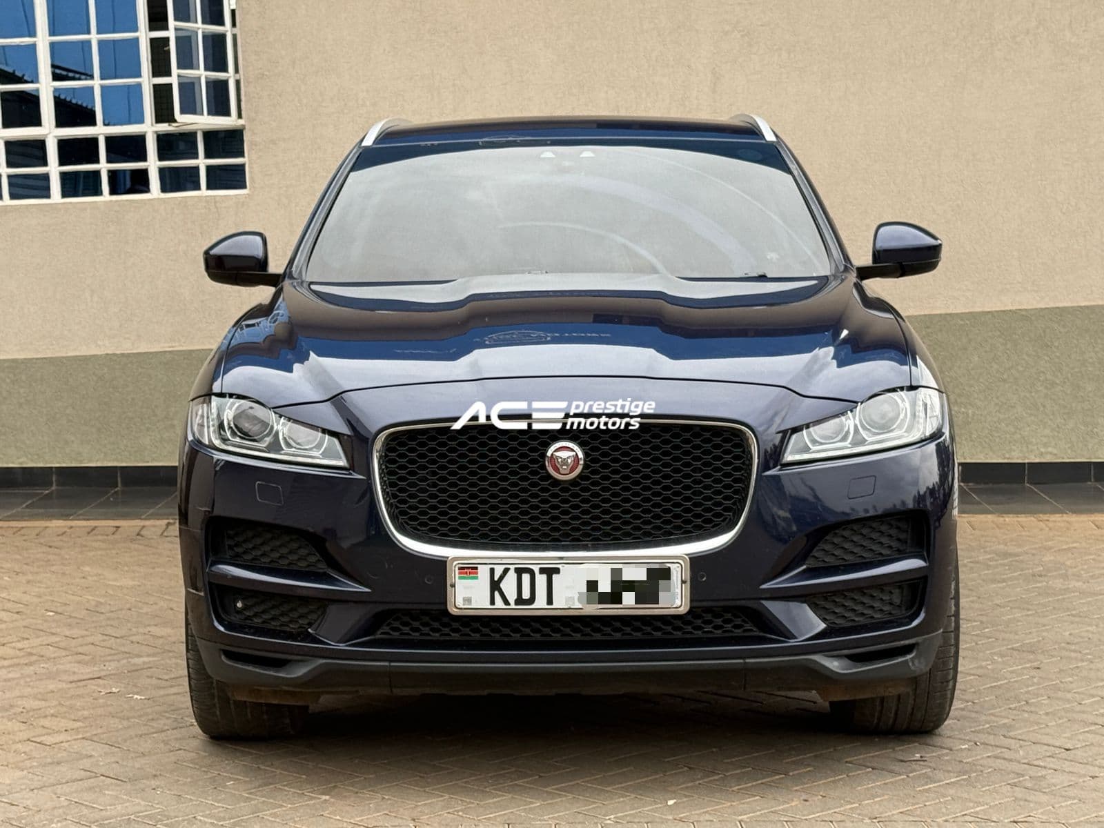Image of  Jaguar F-Pace AWD YOM - 2017
