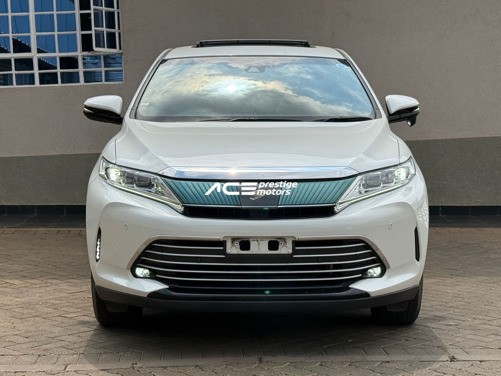 Image of  Toyota Harrier YOM - 2018