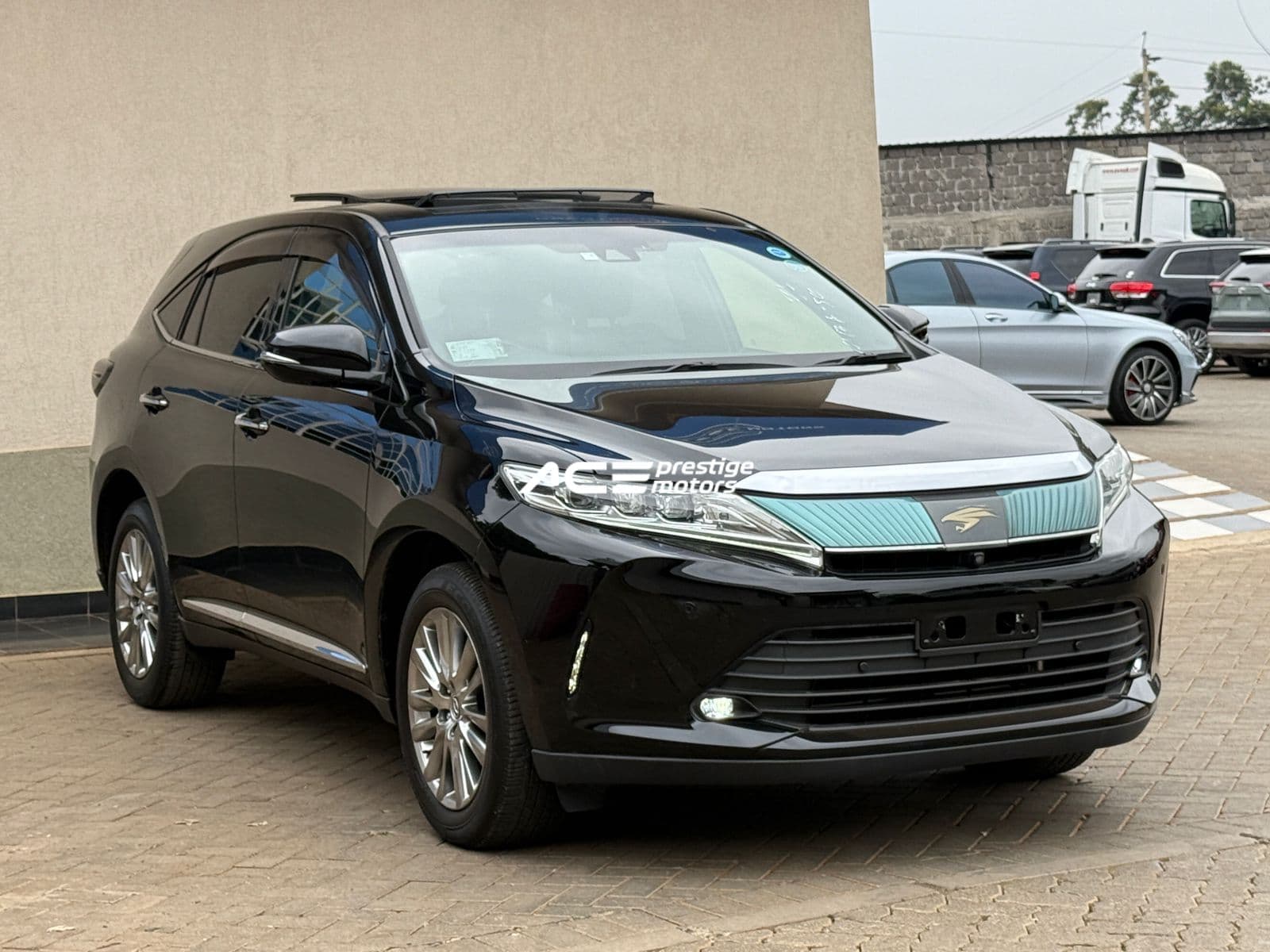 Image of  Toyota Harrier YOM - 2018
