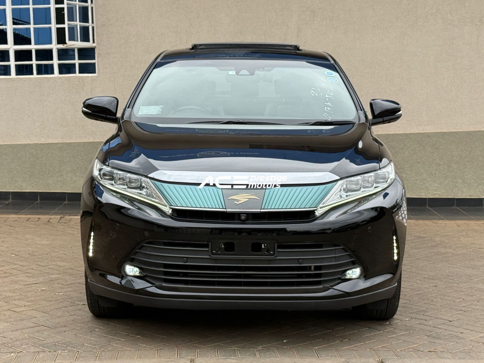 Image of  Toyota Harrier YOM - 2018