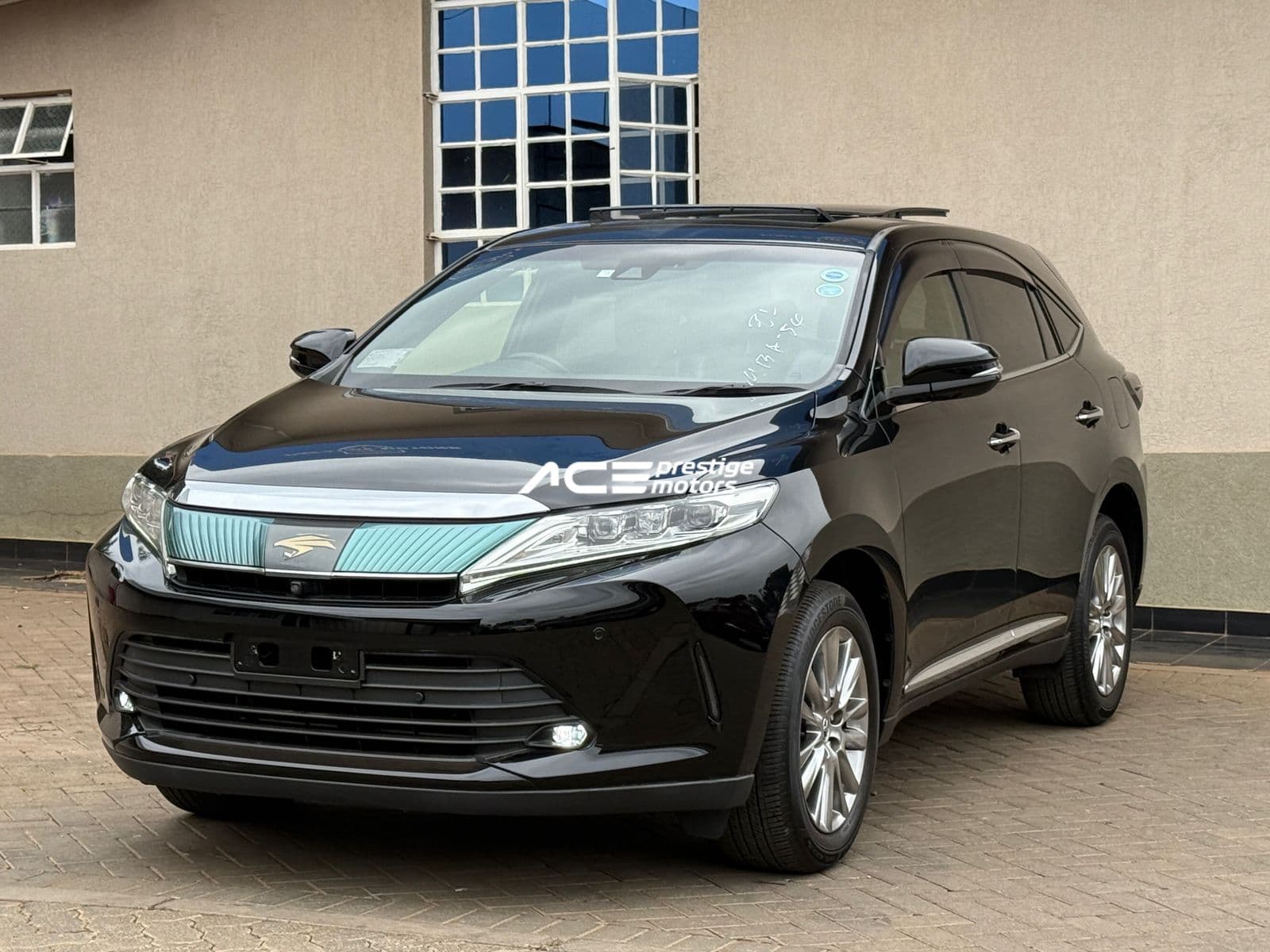 Image of  Toyota Harrier YOM - 2018