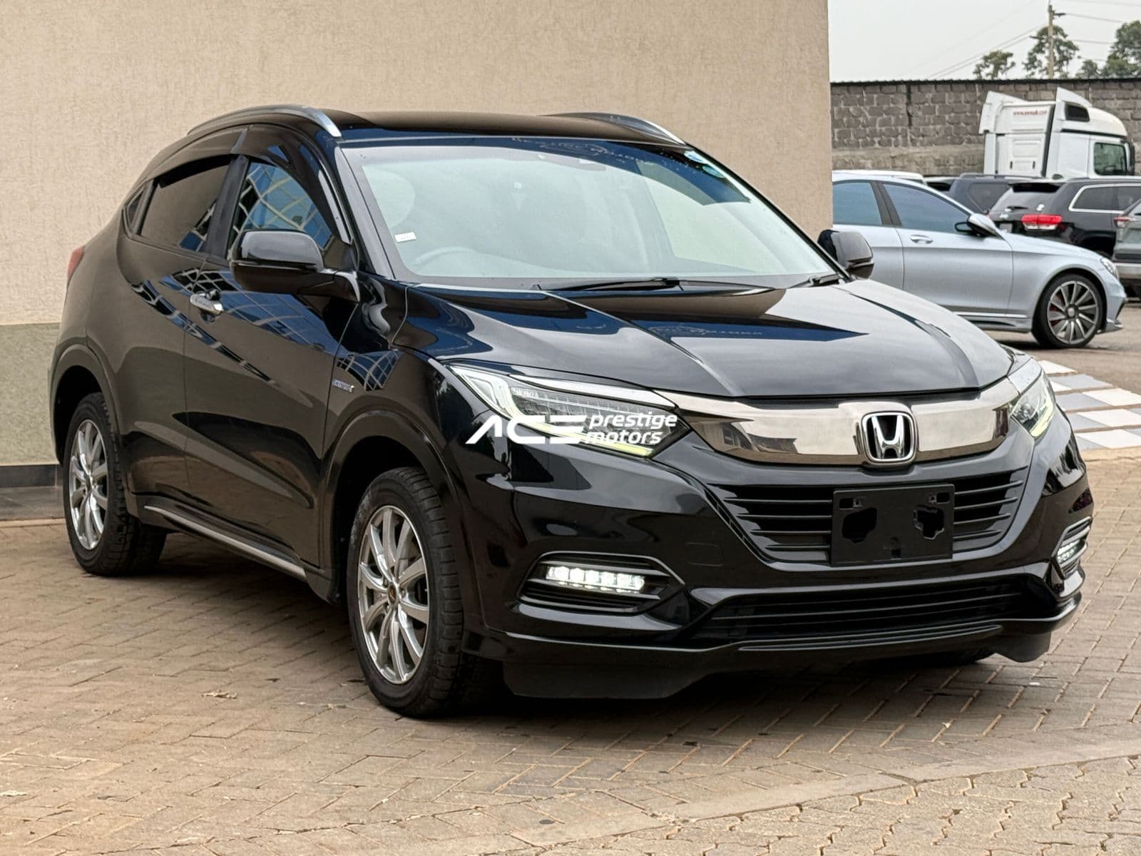 Image of Honda Vezel Hybrid  YOM - 2018