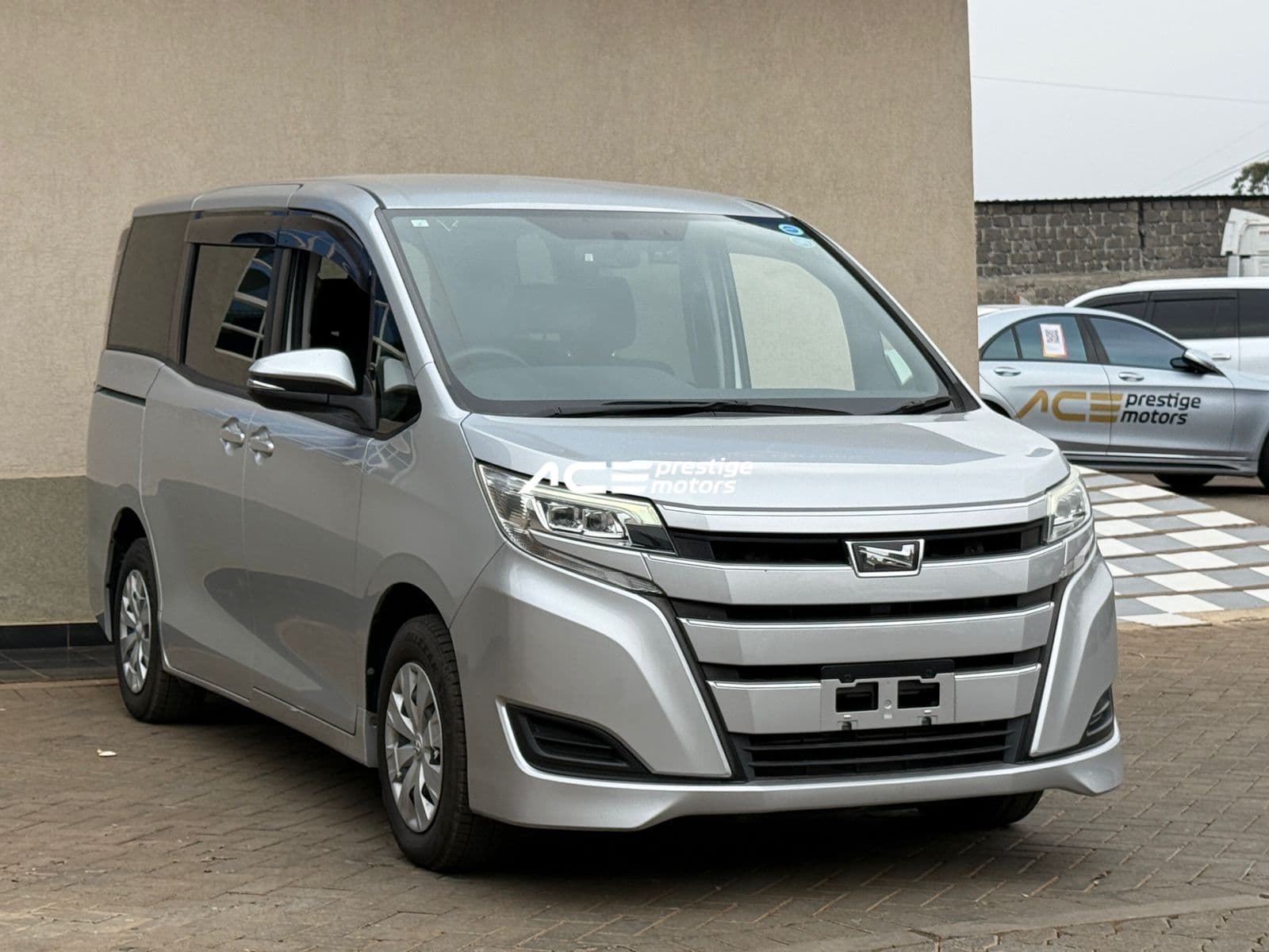 Image of Toyota Noah YOM - 2018