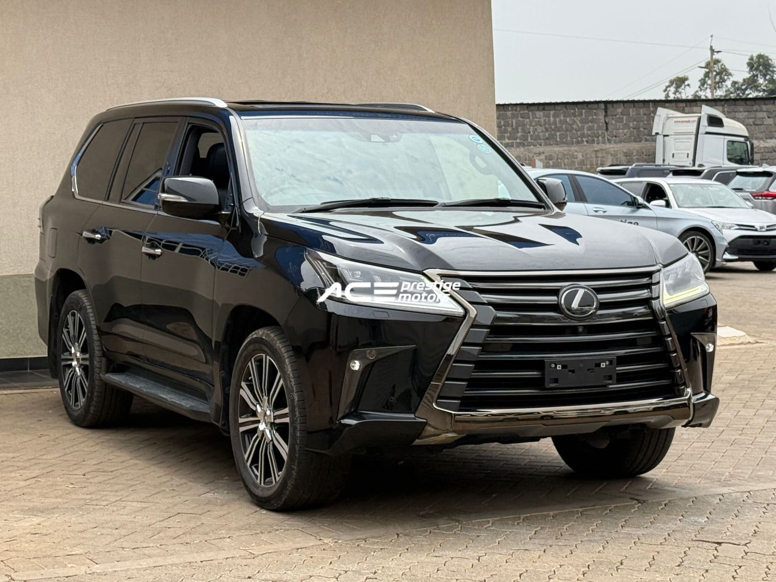 Image of Lexus LX570 YOM - 2018