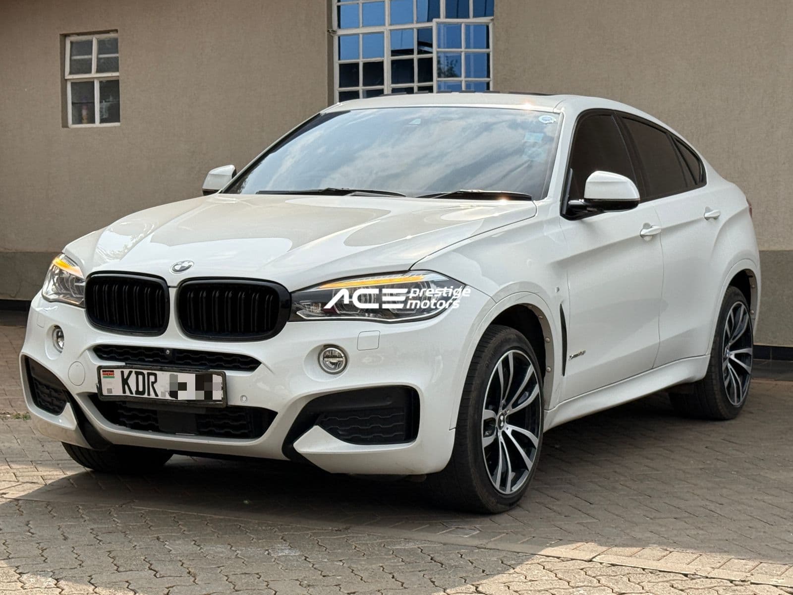 Image of BMW X6 xDrive35i YOM - 2017